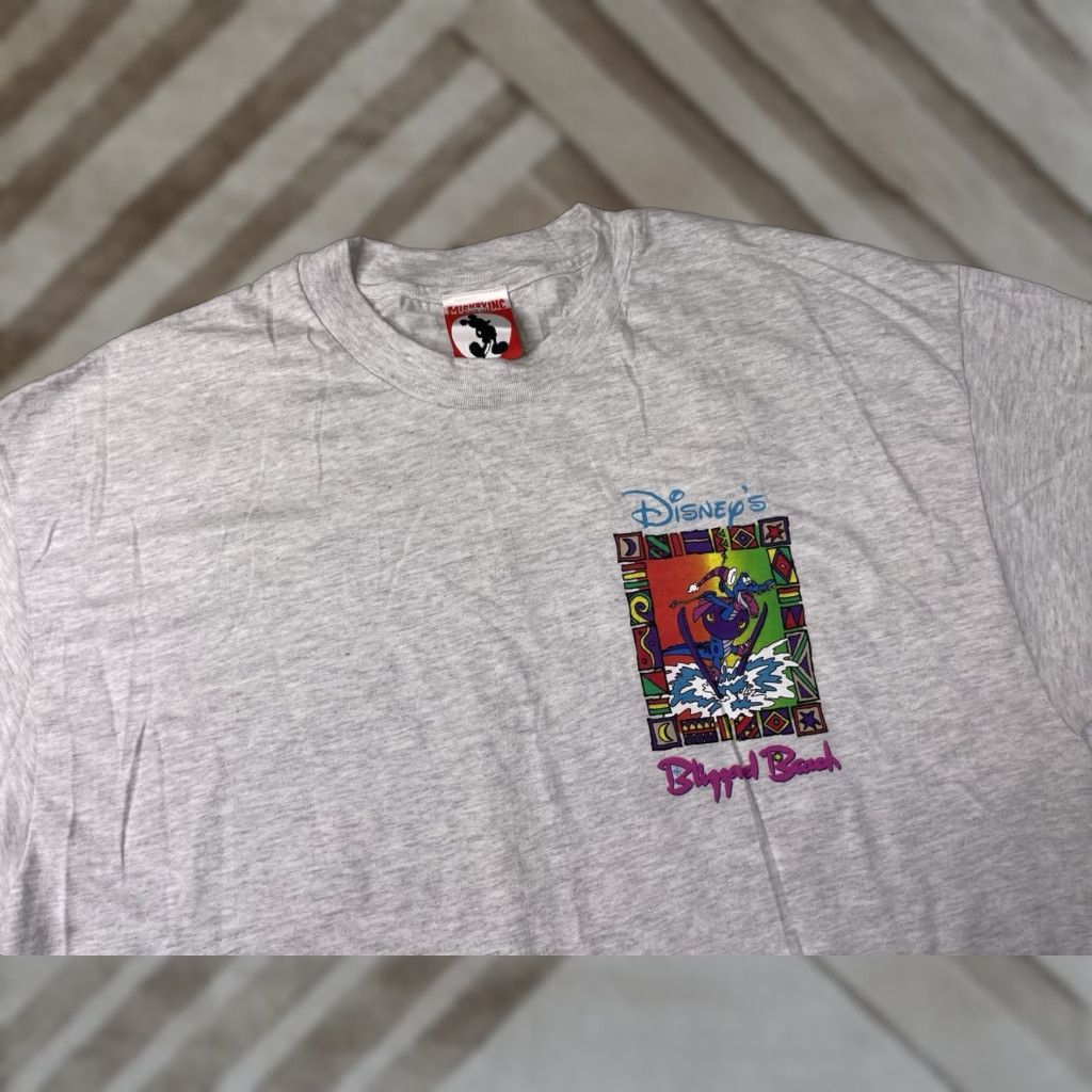 Disney VINTAGE Mickey Inc Disney Blizzard Beach T-Shirt 90s Disneyland XL Gray Cotton Crew Neck Short Sleeve Unisex Adults Size US XL / EU 56 / 4 - 1 Thumbnail