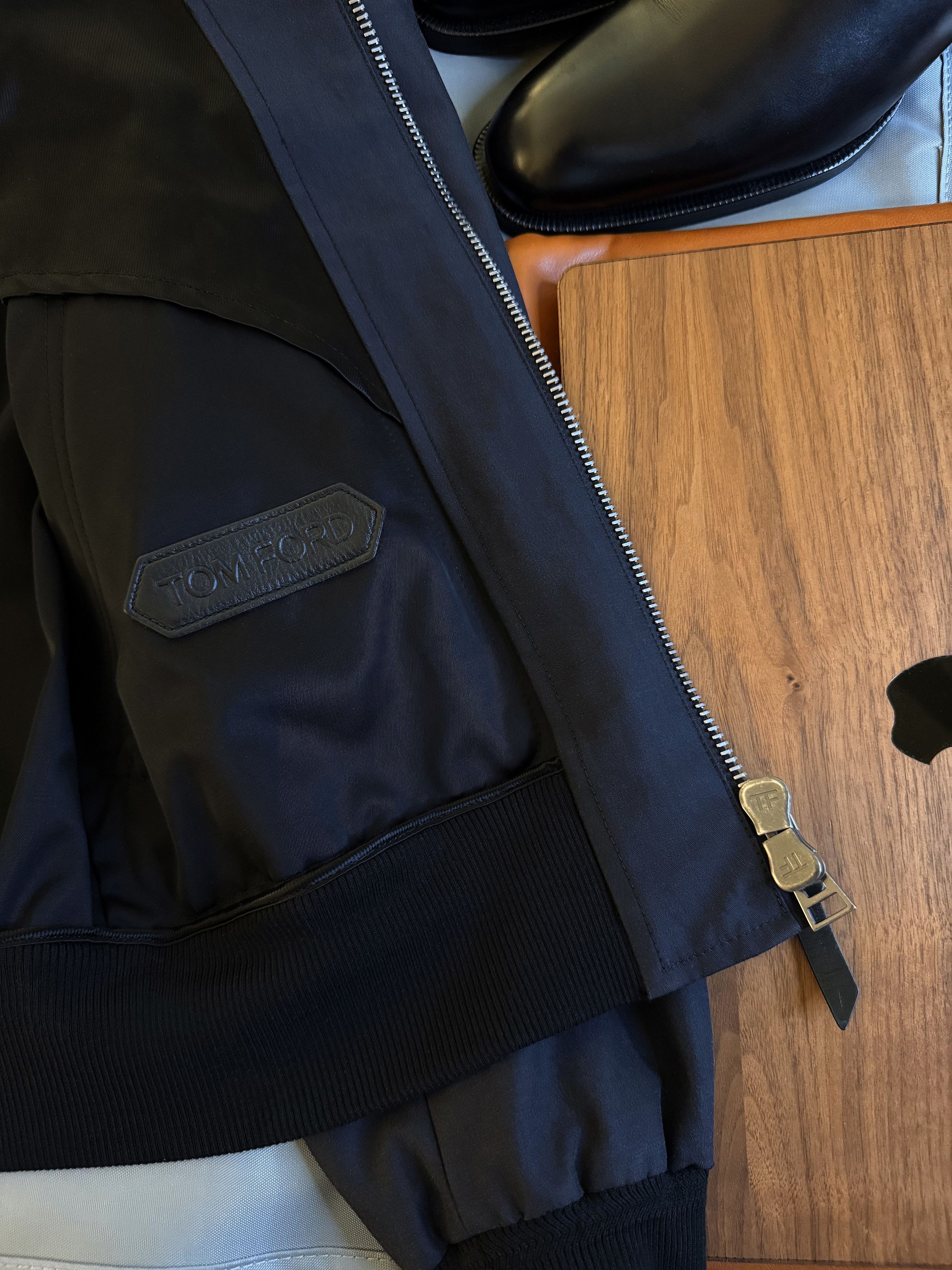 Tom Ford Best Dressed $4,300 w/tax Navy Bond Inspired Jacket Size US M / EU 48-50 / 2 - 19 Thumbnail