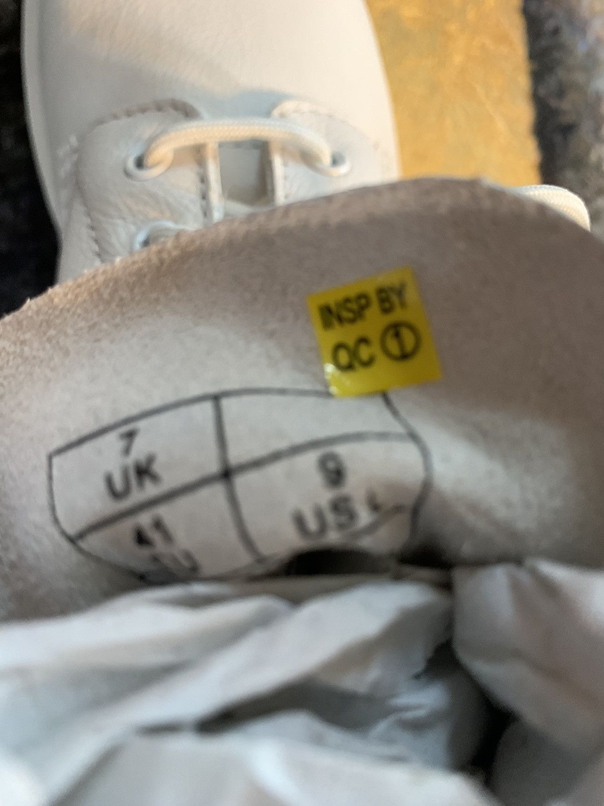 Dr. Martens Dr. Martens Boots 1460 White High Size ONE SIZE - 8 Thumbnail