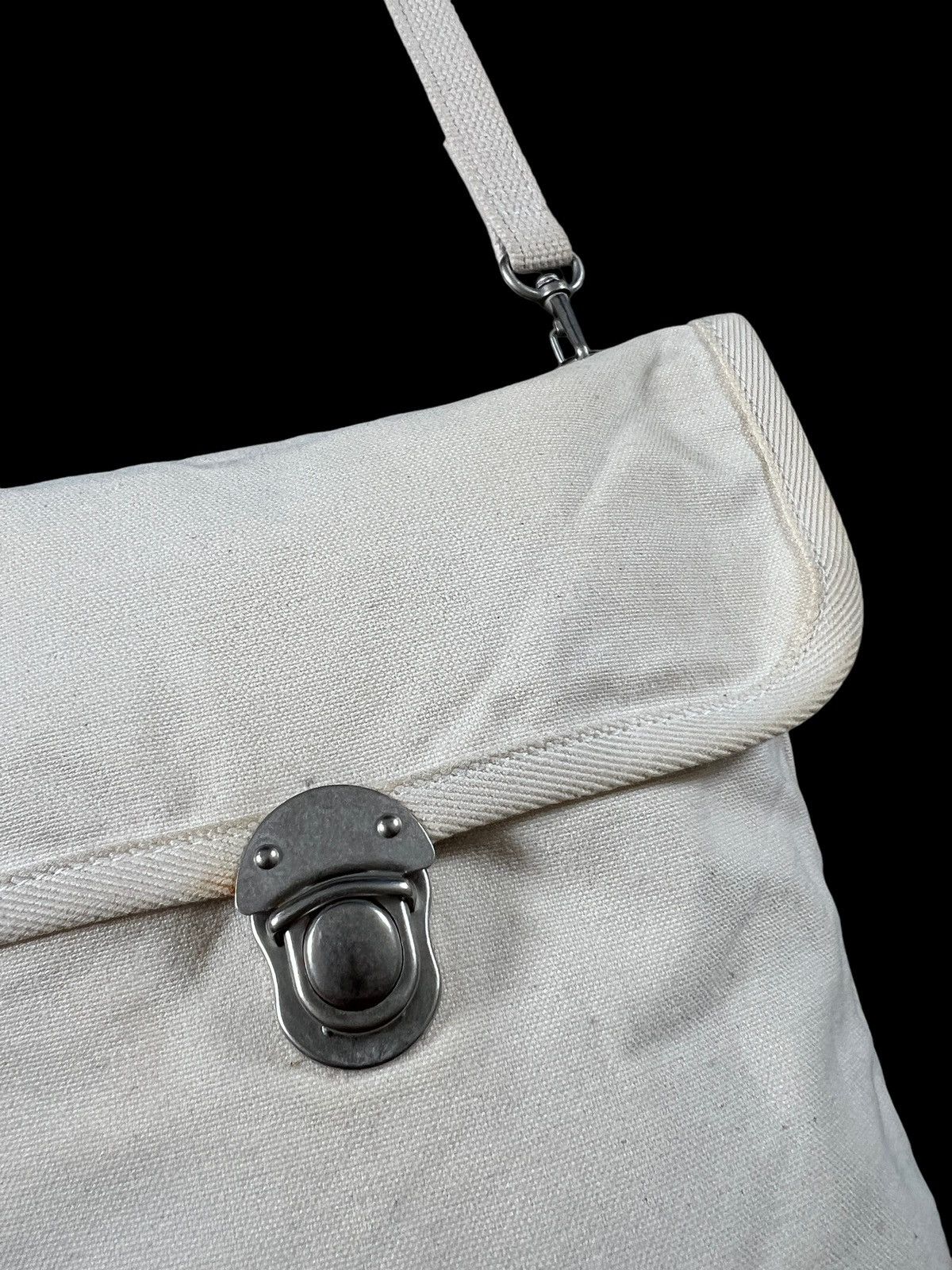Handmade × Ichizawa Shinzaburo Hanpu × Japanese Brand Ichizawa Shinzaburo Hanpu 🇯🇵 Canvas Sling Bag Size ONE SIZE - 7 Thumbnail