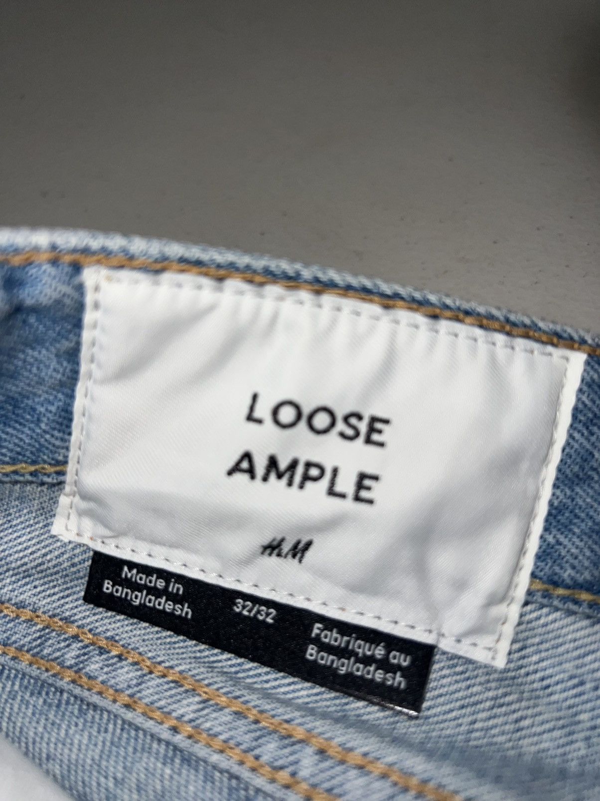 H&M H&M Loose Ample Light Blue Jeans Size US 32 / EU 48 - 3 Thumbnail