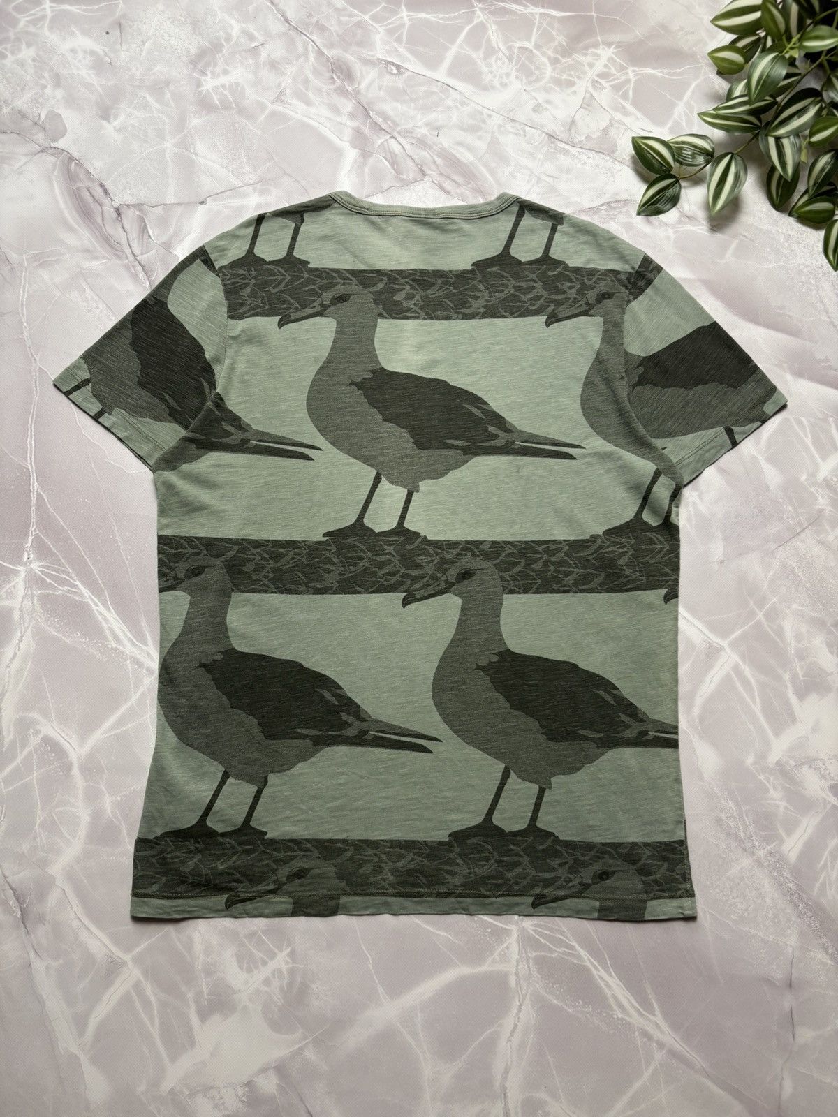 G-Star G-Star Raw Islander T-Shirt Albatross Bird Green Sage Mens L Size US L / EU 52-54 / 3 - 5 Thumbnail