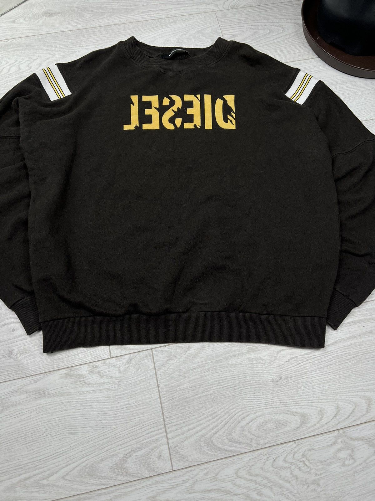 Diesel × Vintage Vintage Diesel Sweatshirt 90’s Embroidered Logo Oversized Size US L / EU 52-54 / 3 - 5 Thumbnail