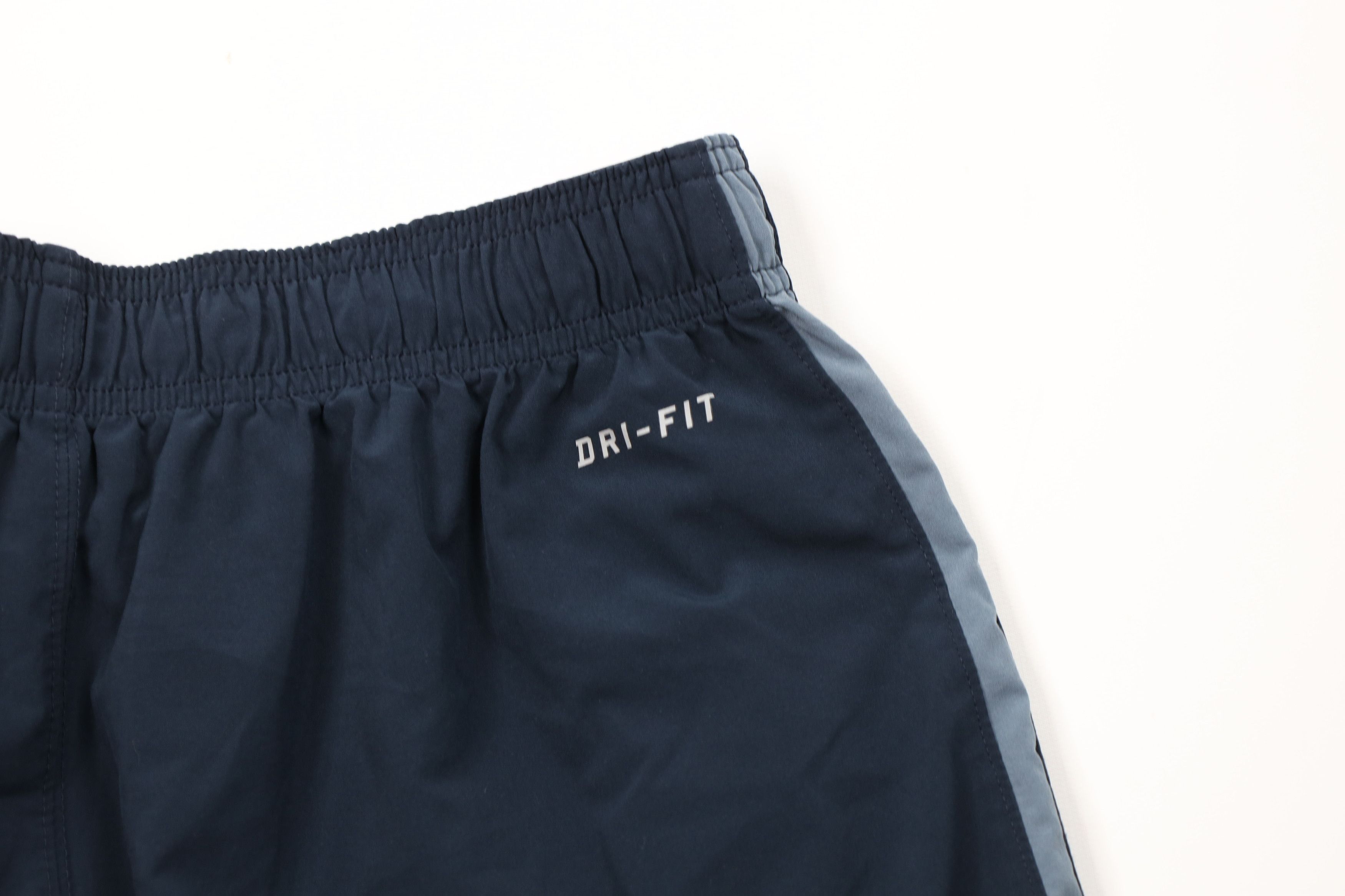 Nike Nike Color Block Gym Training Basketball Shorts Navy Blue Size US 34 / EU 50 - 12 Thumbnail