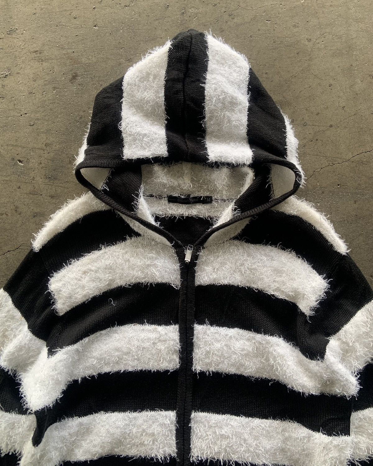 If Six Was Nine × Japanese Brand × Le Grande Bleu (L.G.B.) 2000s Metal System Ifsixwasnine lgb Fuzzy Mohair Zip Up Knit Size US L / EU 52-54 / 3 - 3 Thumbnail