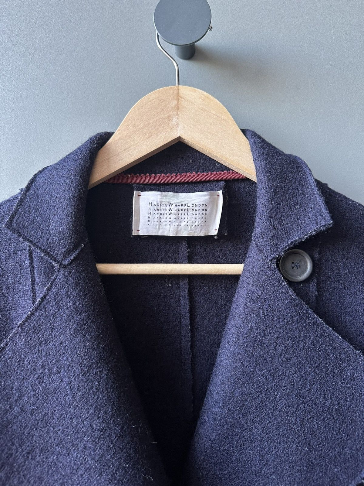 Harris Wharf London Harris Wharf London Wool Double-Breasted Structured Coat Size S / US 4 / IT 40 - 4 Thumbnail