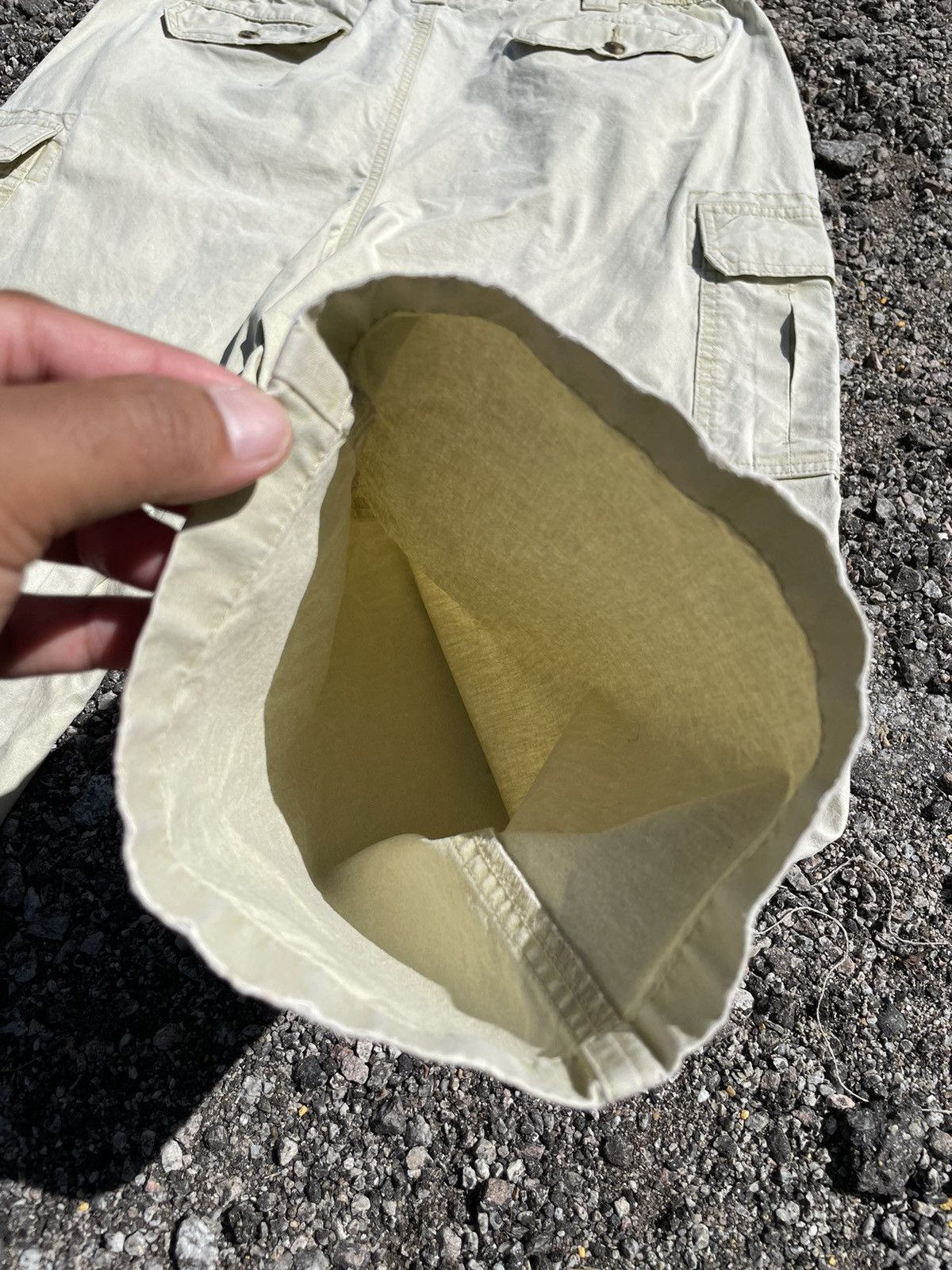 L.L. Bean 🔥Accept Binding Offer🔥 Disstressed L.L. Bean Cargo Pants Size US 33 - 7 Thumbnail
