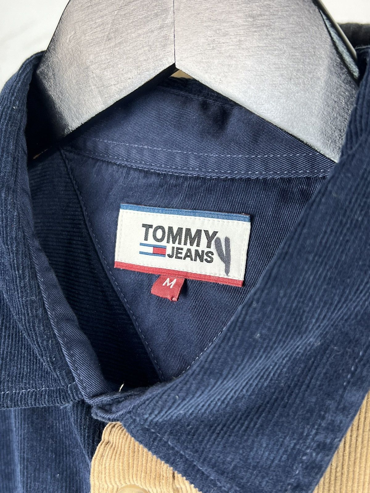 Tommy Hilfiger Tommy Jeans Colorblock Corduroy Shirt Size M Size US M / EU 48-50 / 2 - 6 Thumbnail