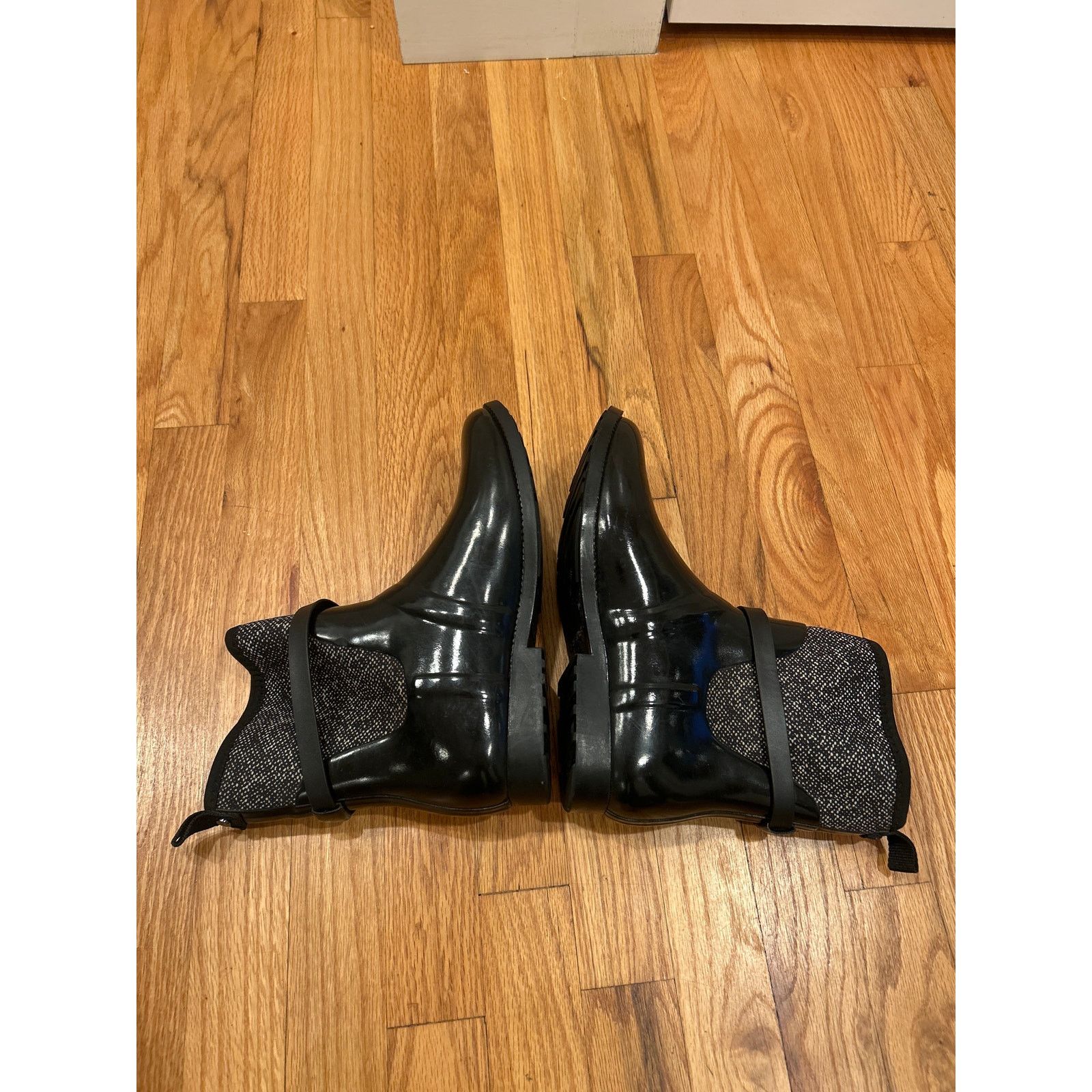 Michael Kors Michael Kors MK CHARM Black White Stretch Rain low Boots Size US 10 / IT 40 - 2 Thumbnail