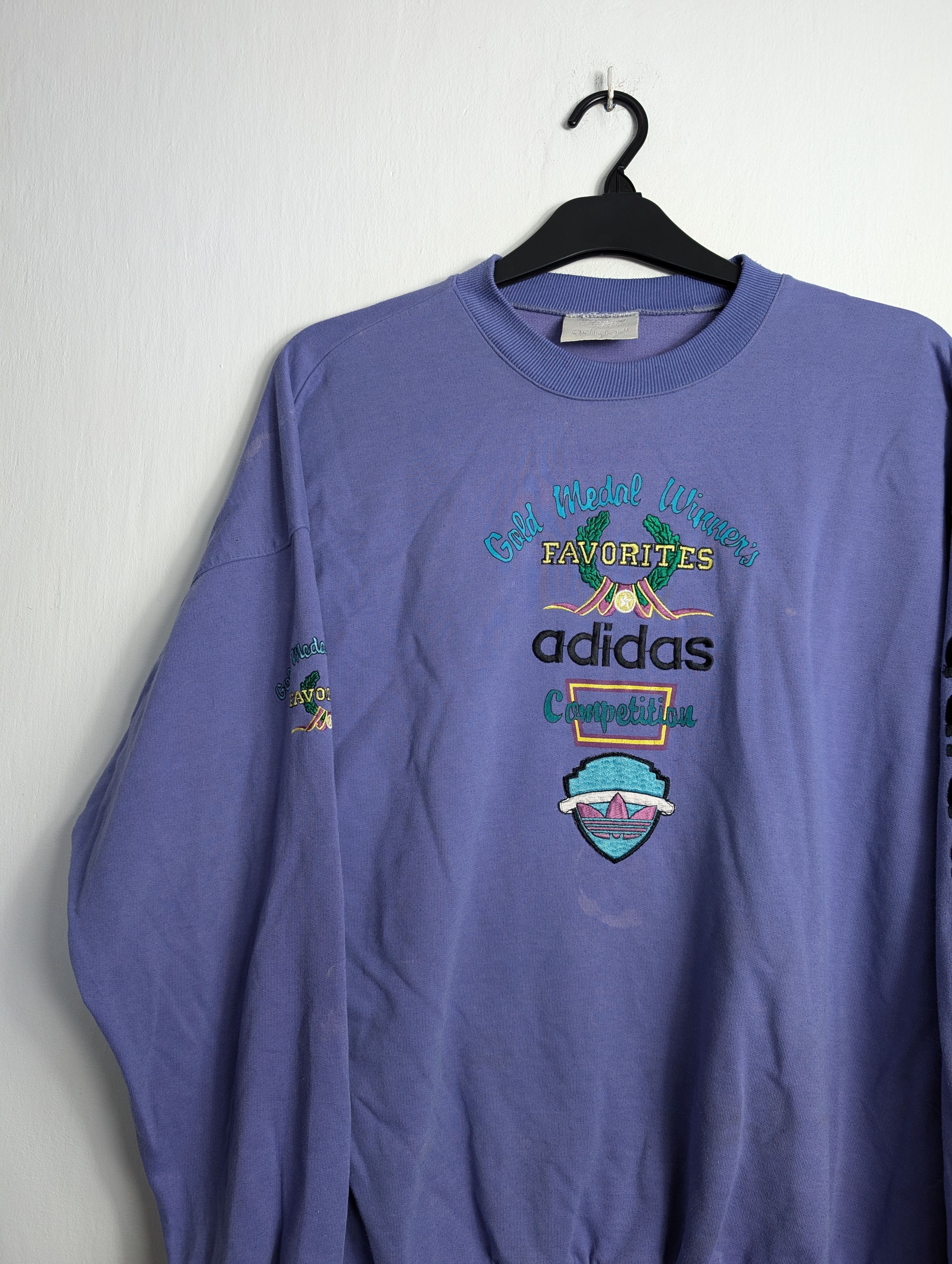 Adidas Vintage Adidas Gold Medal Sweatshirt Purple Boxy Retro 90s Size US M / EU 48-50 / 2 - 2 Thumbnail
