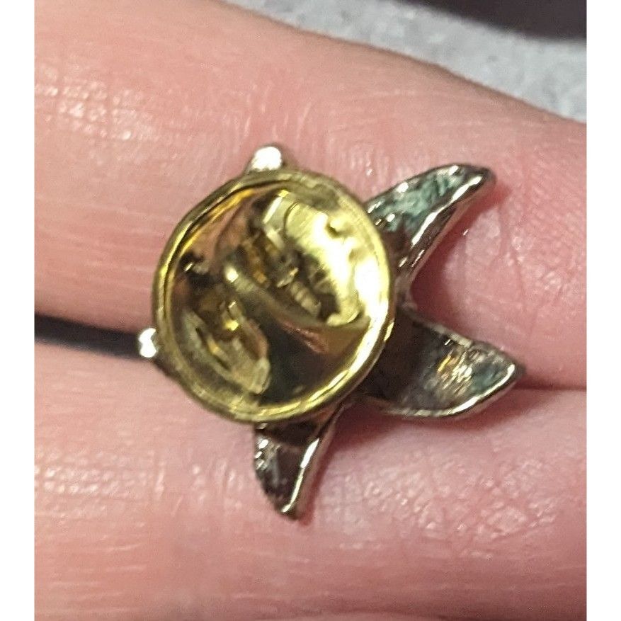 Other Mermaidcore Small Silver Tone Starfish Lapel Pin Size ONE SIZE - 4 Thumbnail