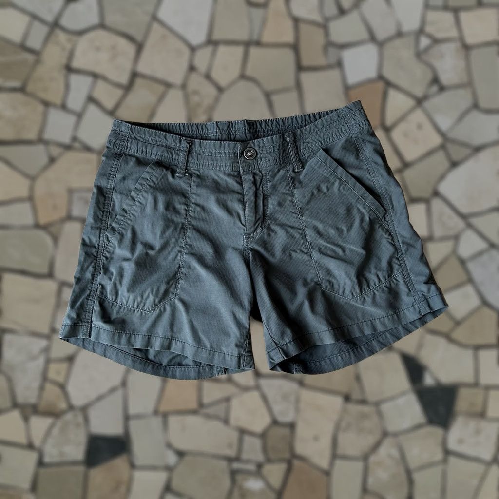 Vintage Kuhl Gray 5” Inseam Shorts Women’s Regular Pull On Pockets Breathable Moisture Wicking Nylon Blend Polyester Shirt? Size 27" / US 4 / IT 40 - 1 Thumbnail