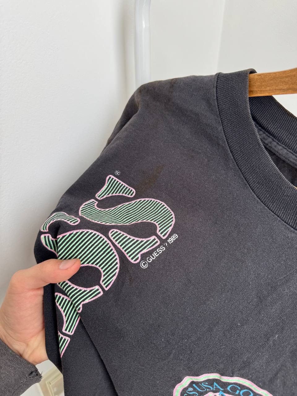Guess × Vintage Guess 1989 vintage rare distressed faded crashed tee Size US XL / EU 56 / 4 - 7 Thumbnail