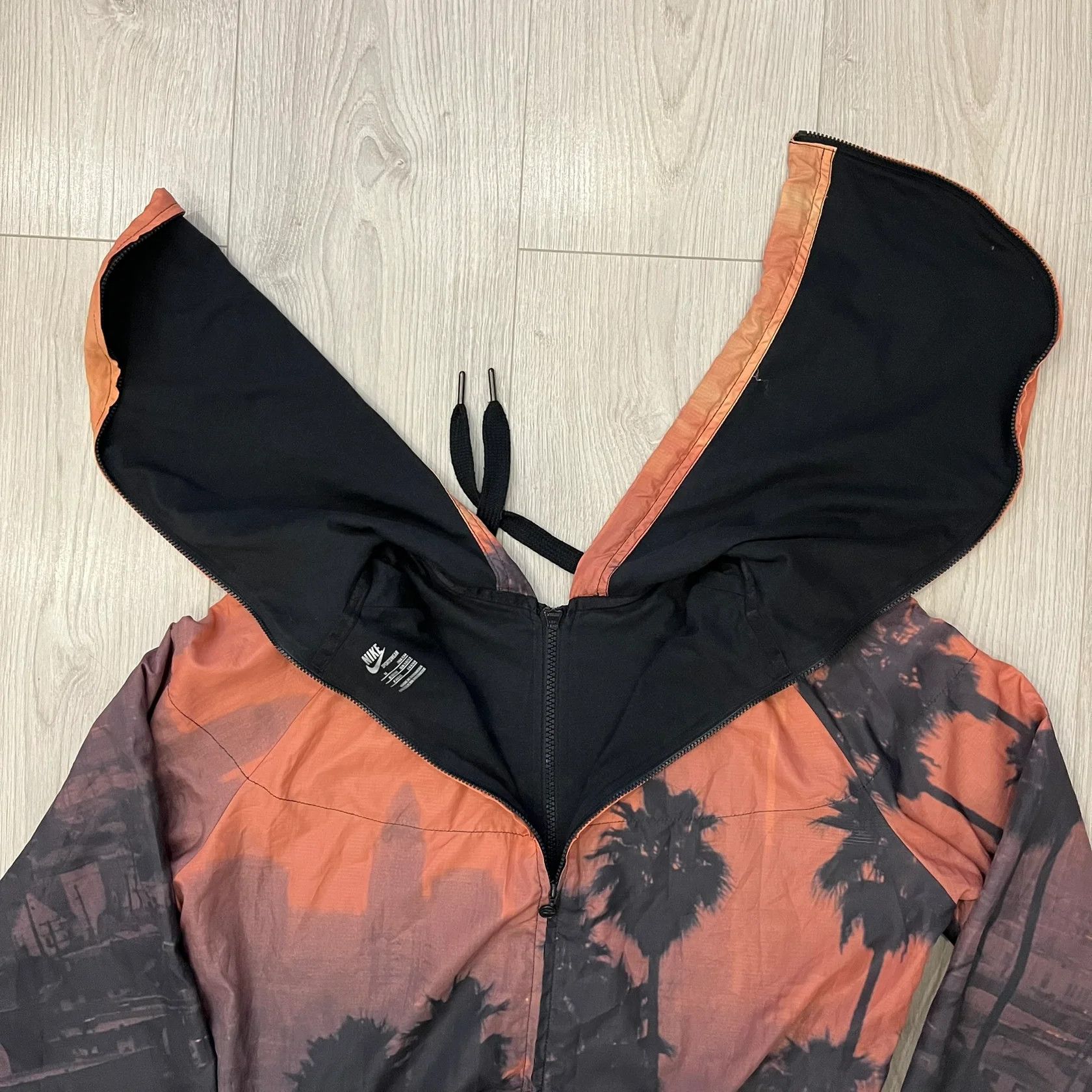 Nike Nike 'Beach Sunset' Split Windbreaker WMNS Size M / US 6-8 / IT 42-44 - 6 Thumbnail