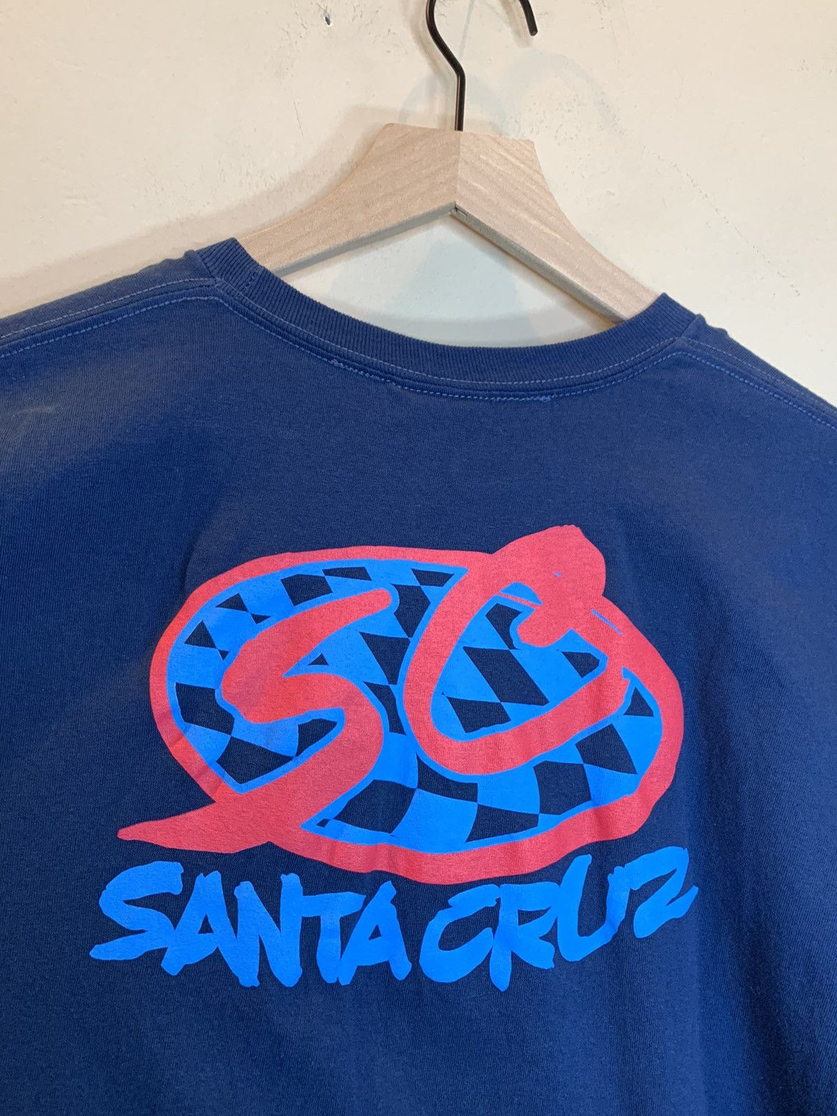 Santa Cruz Skateboards *RARE* Vintage Santa Cruz Skateboards NHS Skate Logo T-Shirt Size US L / EU 52-54 / 3 - 4 Thumbnail