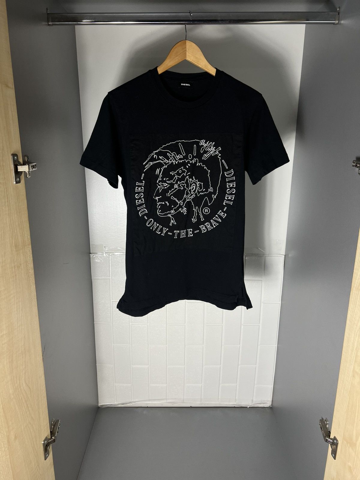 Diesel VINTAGE DIESEL INDUSTRY DENIM DIVISION DESIGNER T-SHIRT Y2K Size US M / EU 48-50 / 2 - 4 Thumbnail