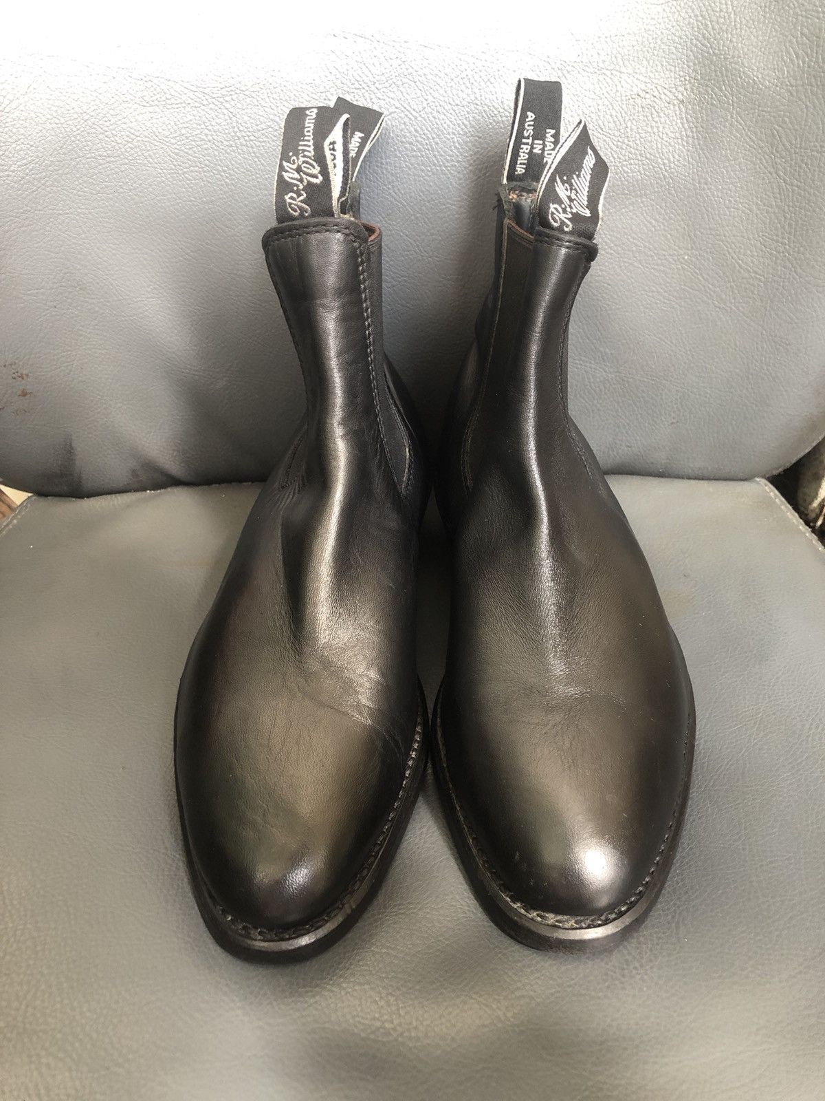 R.M. Williams R.M William’s Black Leather Chelsea Boot Women’s Size 4 G Size US 6.5 / IT 36.5 - 4 Thumbnail