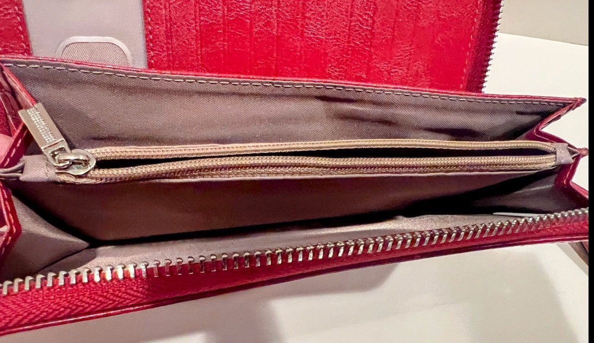 Other Bostanten Beautiful Zip Around Wallet Wristlet! Used Once! Size ONE SIZE - 5 Thumbnail