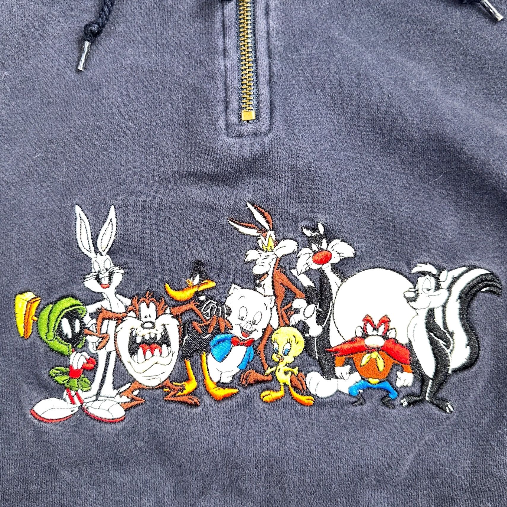 Vintage VINTAGE Warner Bros Studio Store Embroidered Looney Tunes Quarter Zip Hoodie M Blue Bugs Bunny Unisex Adults Hoodie 90s Cartoon Theme Mens Womens Size US M / EU 48-50 / 2 - 3 Thumbnail