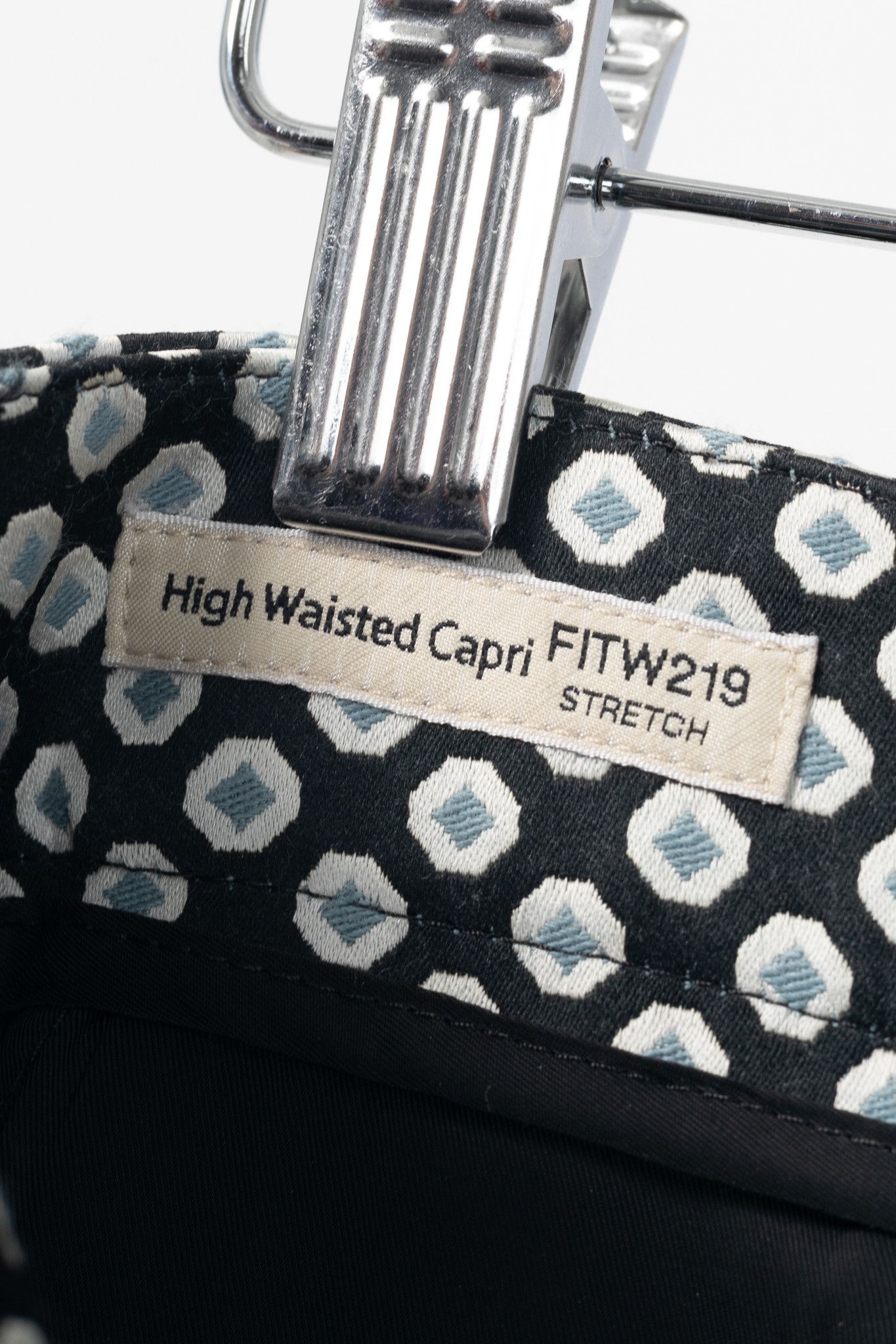 Weekend Max Mara Weekend Max Mara Capale Geometric High-Waisted Capri Size 32" / US 10 / IT 46 - 10 Thumbnail