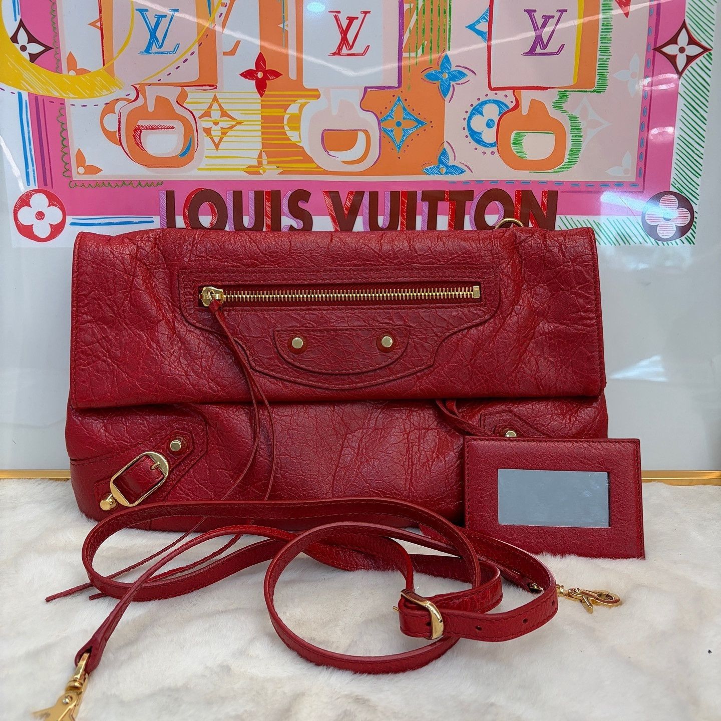 Balenciaga Balenciaga Red Leather Classic Envelope Shoulder Bag Size ONE SIZE - 1 Thumbnail