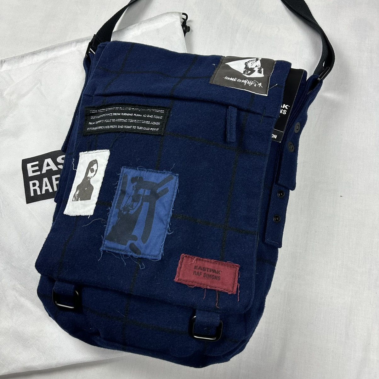 Raf Simons Raf Simons x Eastpak A/W08 Patchwork Crossbody Bag Size ONE SIZE - 2 Thumbnail