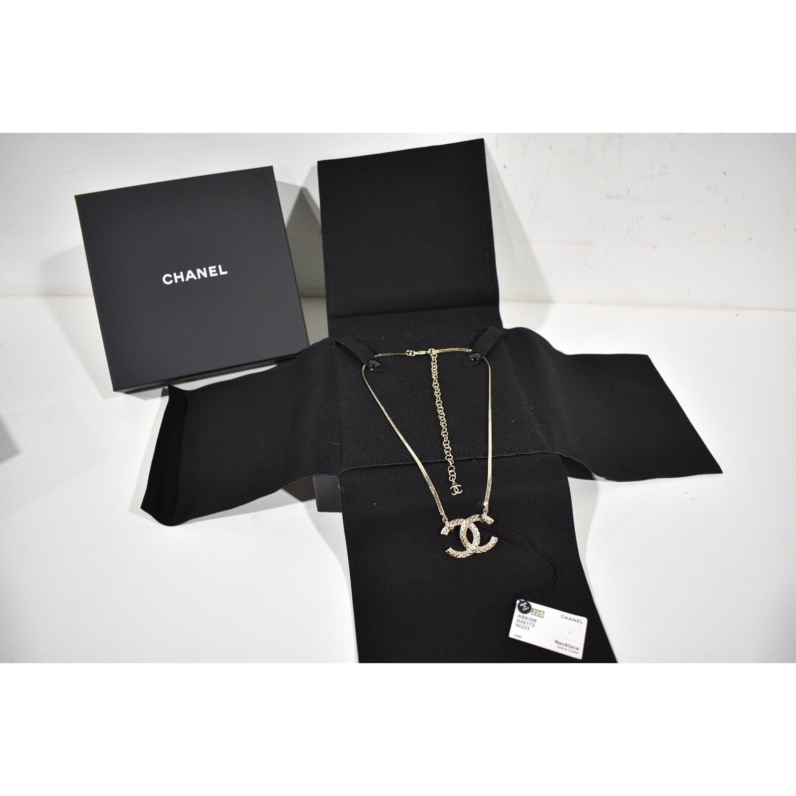Chanel Chanel 22S Gold Metal Crystal Chain Pendant Choker Necklace Size ONE SIZE - 2 Thumbnail