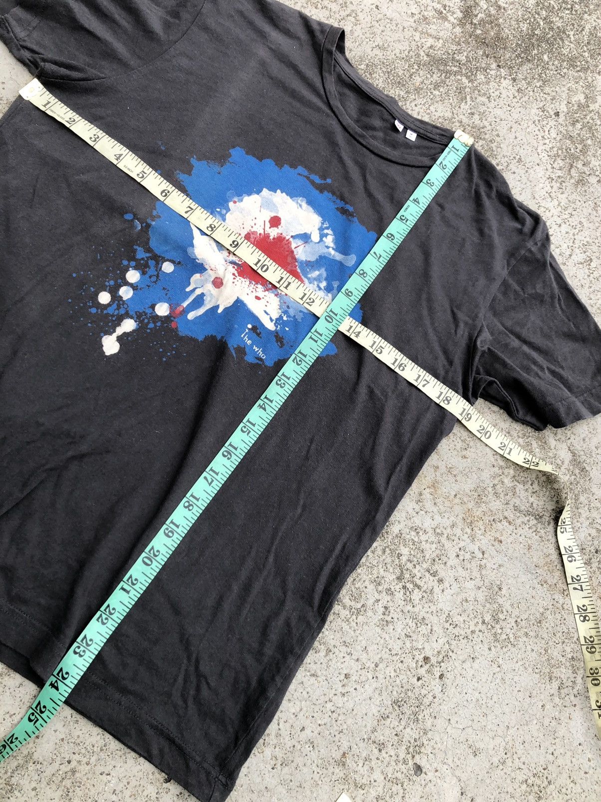 Band Tees THE WHO 2013 YEARHOUR LIMITED TEE Size US M / EU 48-50 / 2 - 7 Thumbnail