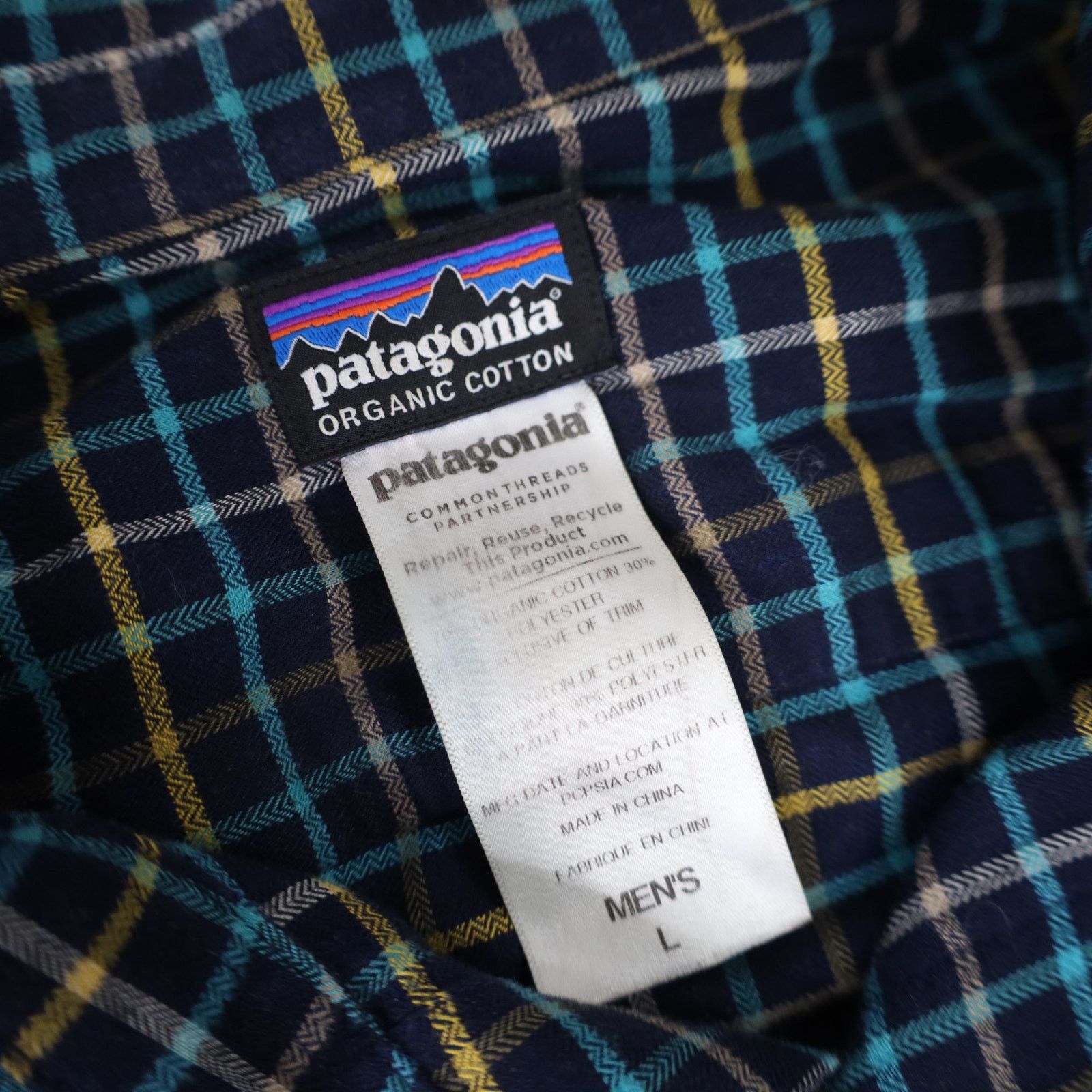 Patagonia Patagonia Organic Cotton Button Down Shirt Size US L / EU 52-54 / 3 - 6 Thumbnail