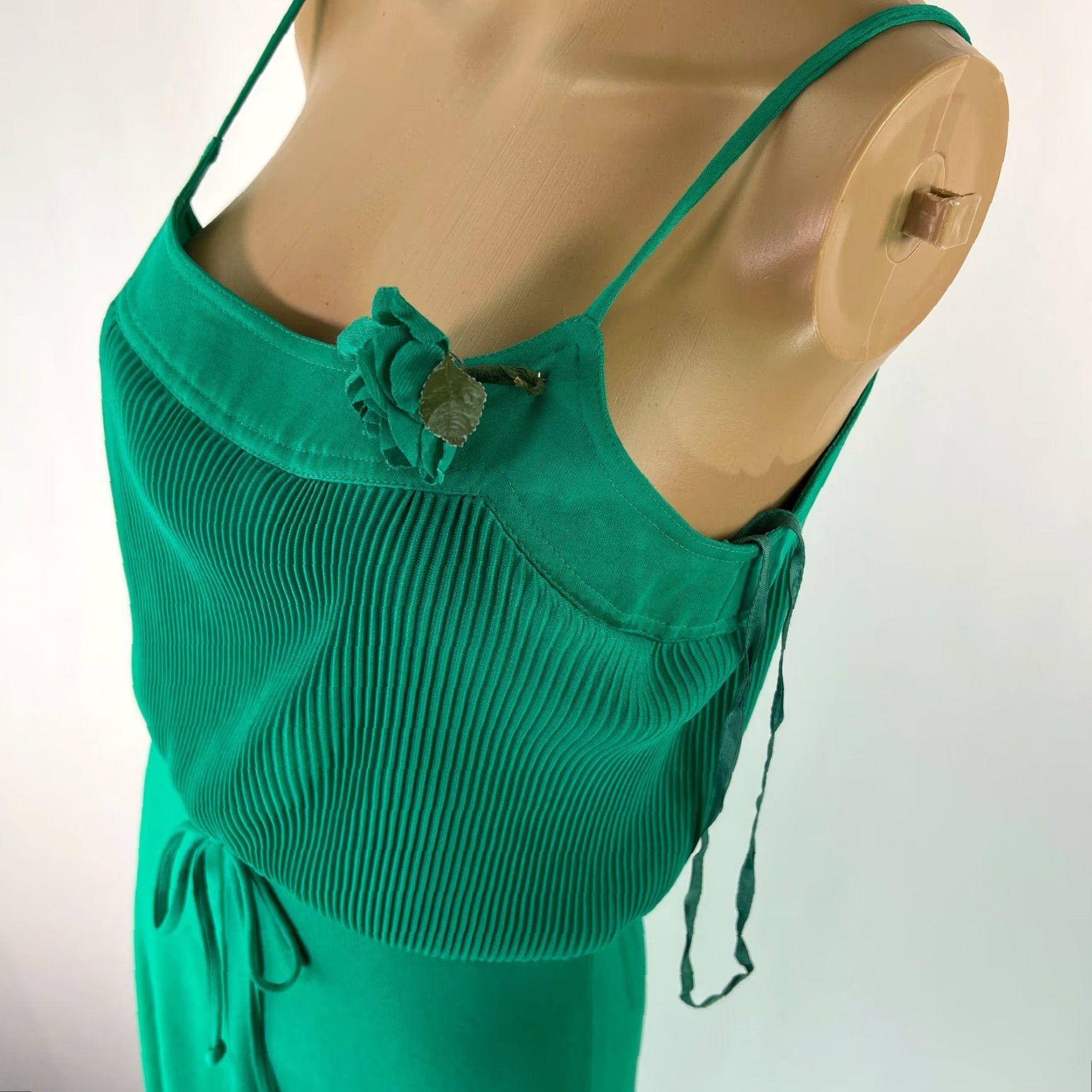 Vintage ILGWU Green Maxi Dress with Spaghetti Straps and Tie Waist, Size 29, Womens, Party/Cocktail, Designer Size 4XL / US 24-26 - 4 Thumbnail