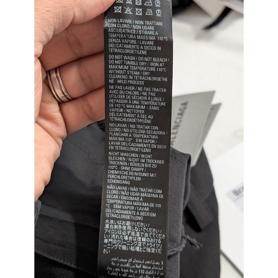 Balenciaga o1rshd1 Casual Pant in Black Size US 30 / EU 46 - 20 Thumbnail
