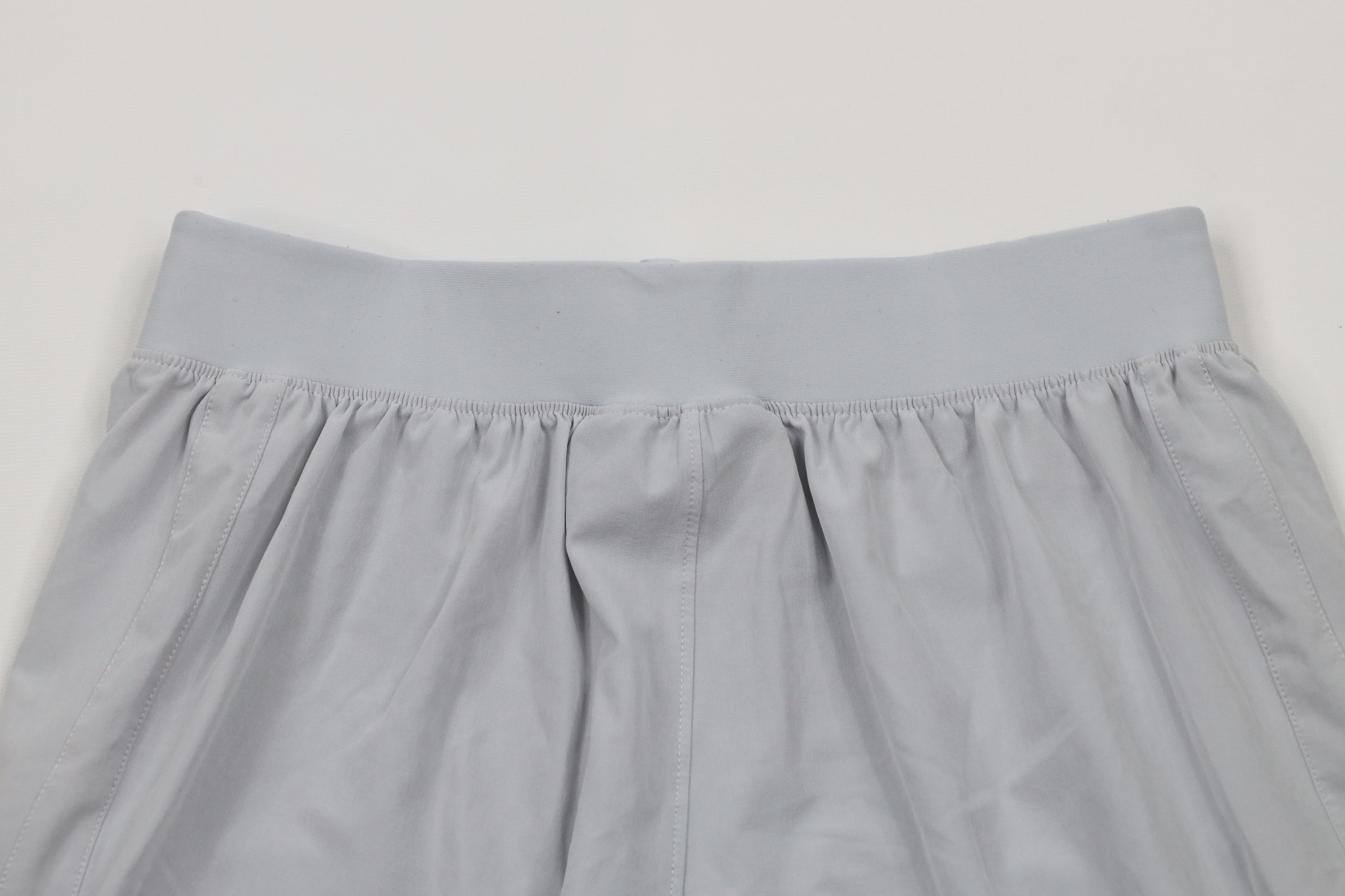 Under Armour × Vintage Under Armour HeatGear Snap Button Above Knee Shorts Gray Size US 30 / EU 46 - 10 Thumbnail