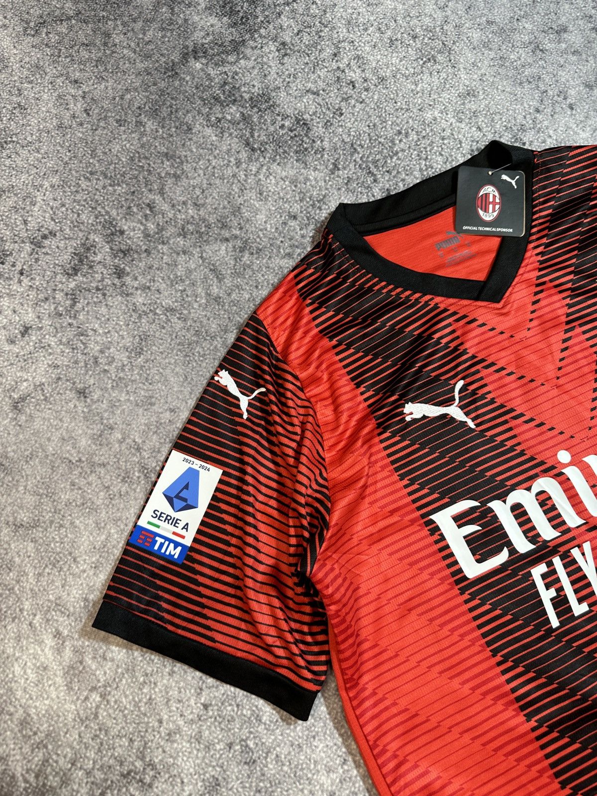 Puma New Soccer Jersey Puma Milan Theo 19 Streetwear Style M Rare Size US M / EU 48-50 / 2 - 4 Thumbnail