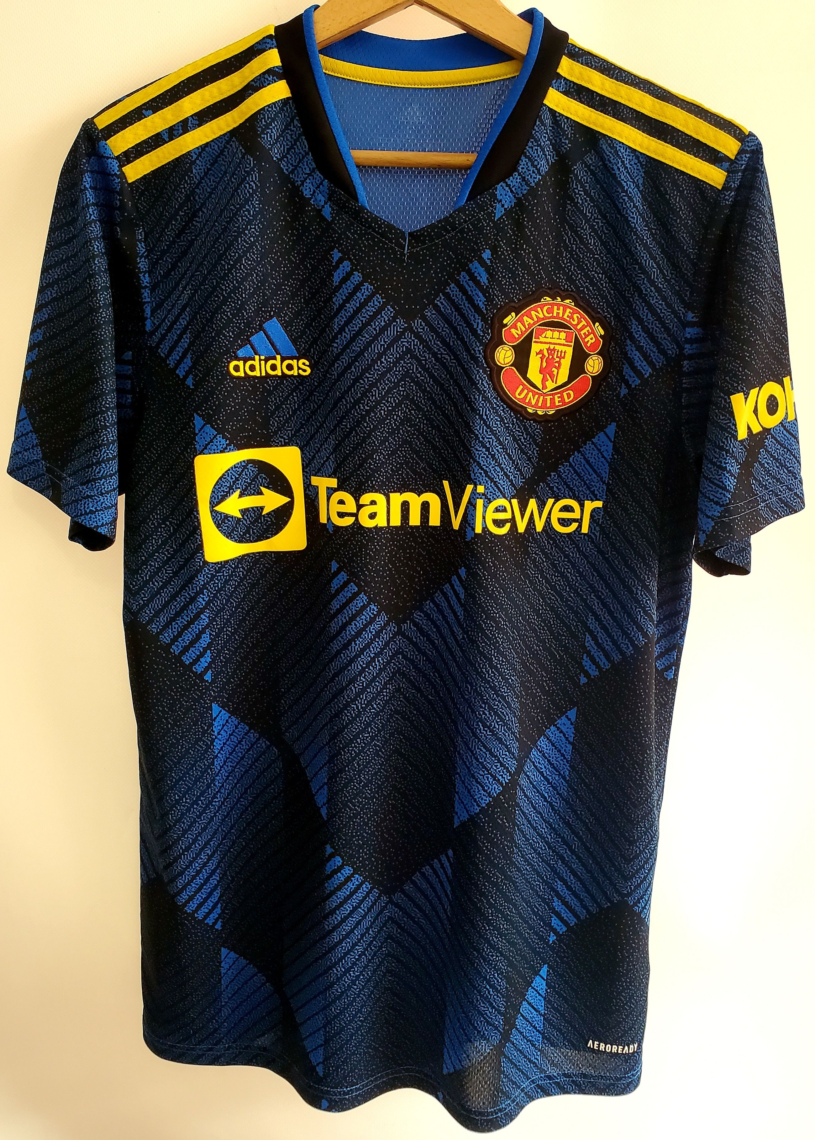 Adidas Manchester United 2021/2022 Away Jersey perfect condition S Size US S / EU 44-46 / 1 - 1 Thumbnail