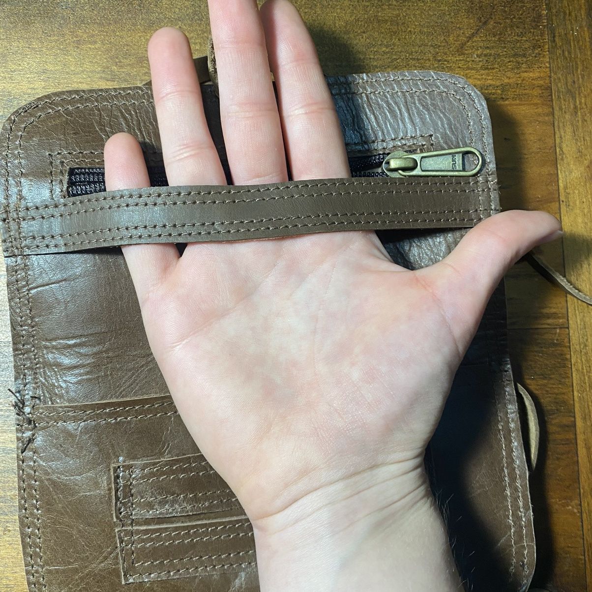 Handmade NWOT Tobacco Pouch Genuine Leather Size ONE SIZE - 8 Thumbnail