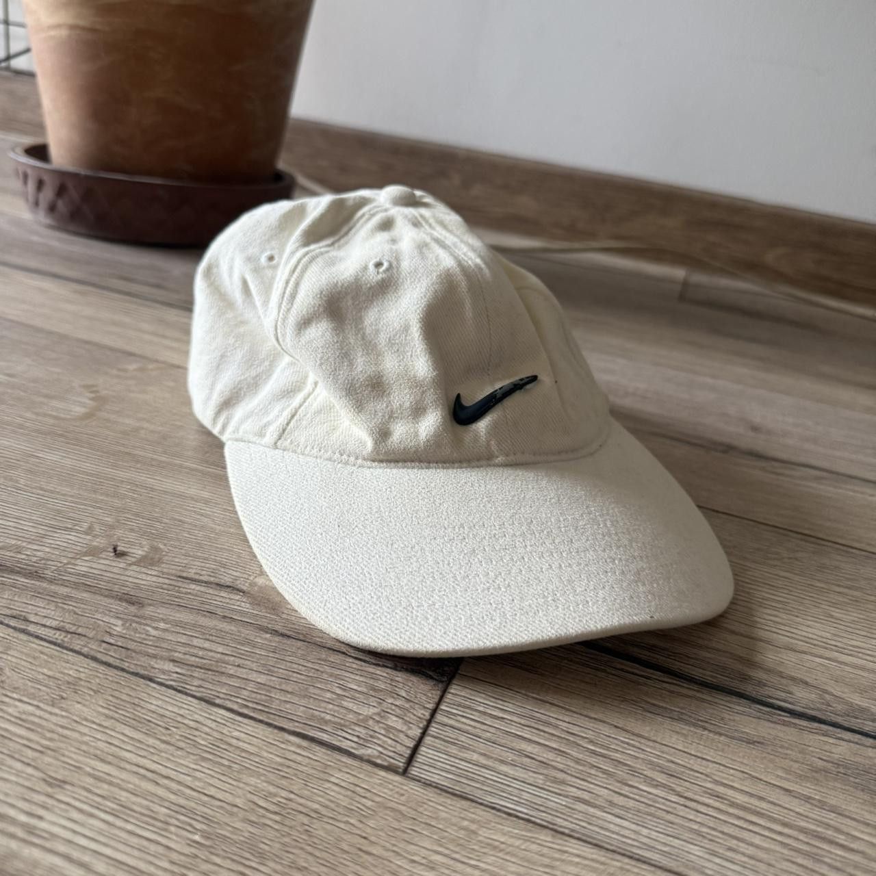 Nike Nike Baseball Cap Vintage White Swoosh Size ONE SIZE - 2 Thumbnail