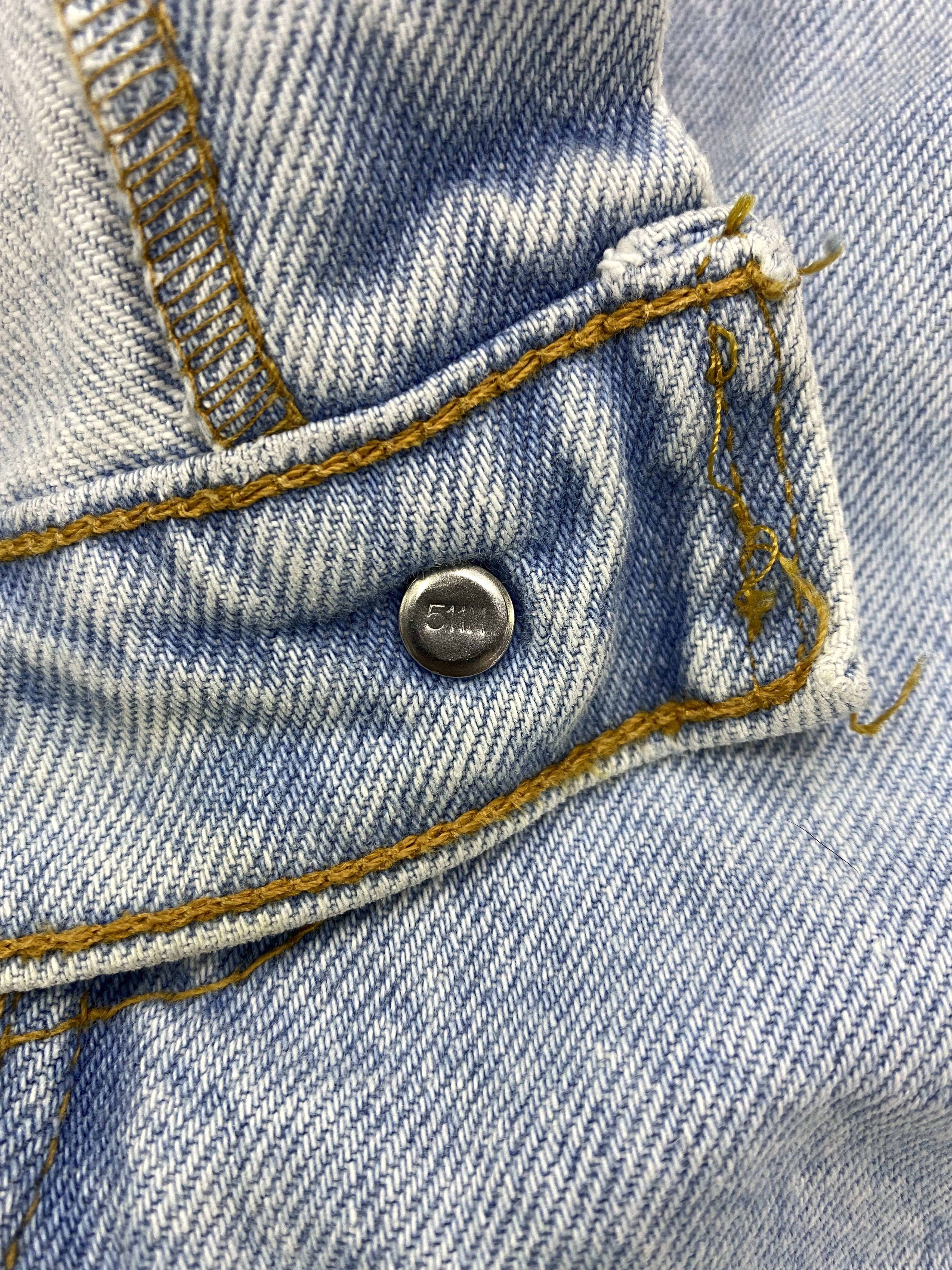 Levi's Light Blue Wash Vintage Levi's 540 USA 37x32 Denim -SJ027 Size US 37 - 7 Thumbnail