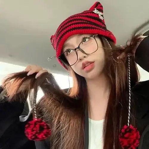 VIBE Winter Devil Striped Knitted Beanie Hat Size ONE SIZE - 2 Thumbnail