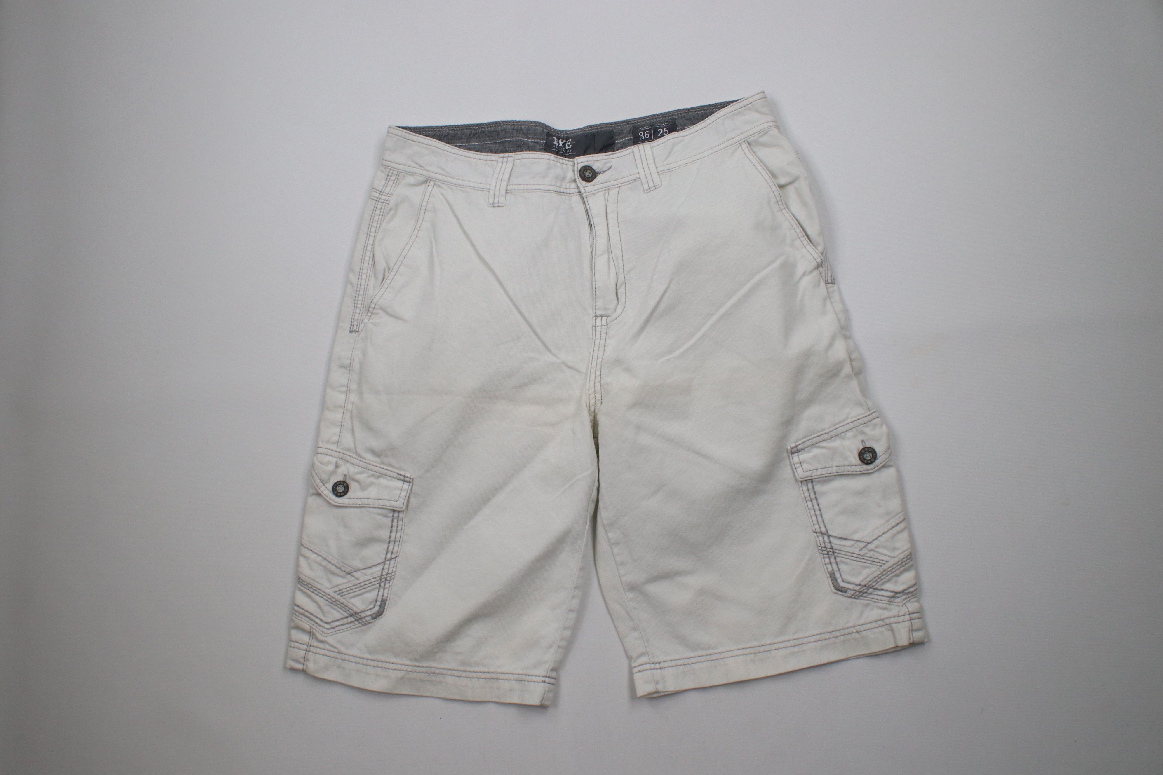 Vintage Buckle BKE Fit Baggy Ribbed Cargo Shorts White Cotton Size US 36 / EU 52 - 1 Thumbnail