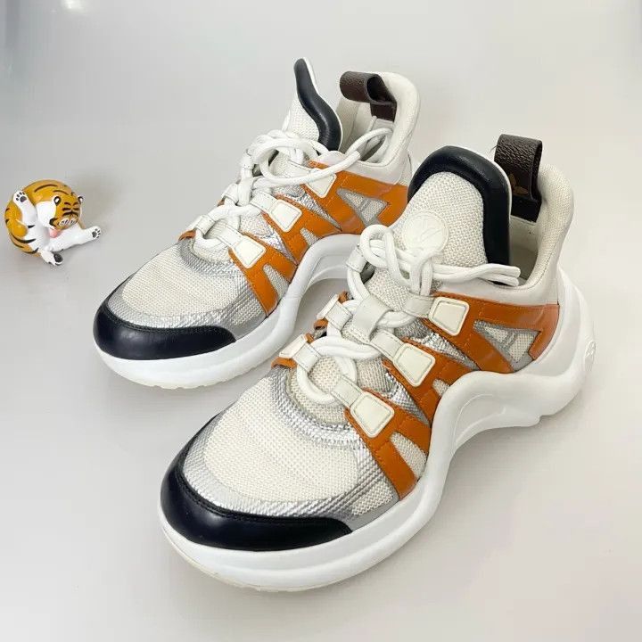 Louis Vuitton Louis Vuitton Low-Top Casual Sneakers for Everyone -2508 Size US 5.5 / EU 38 - 1 Thumbnail
