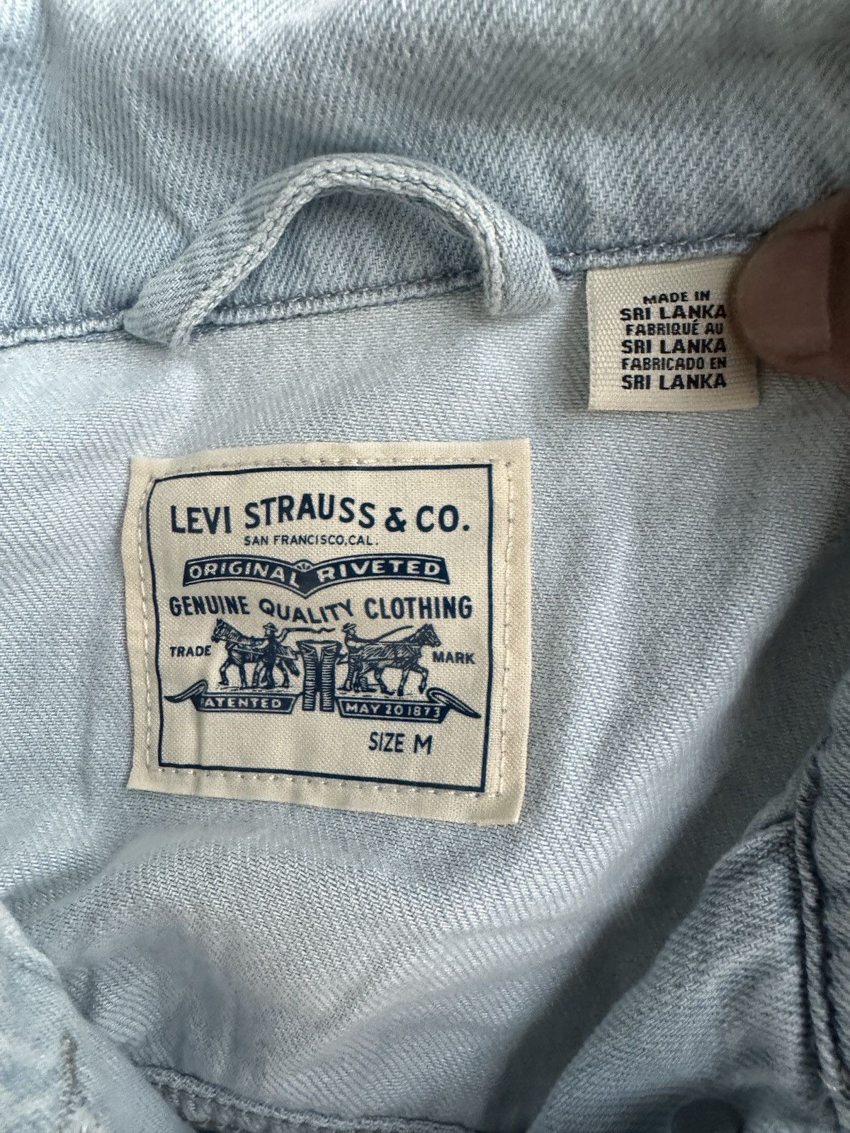 Levi's Levi's Trucker Jacket Women's Medium Blue Denim Jean Size M / US 6-8 / IT 42-44 - 4 Thumbnail