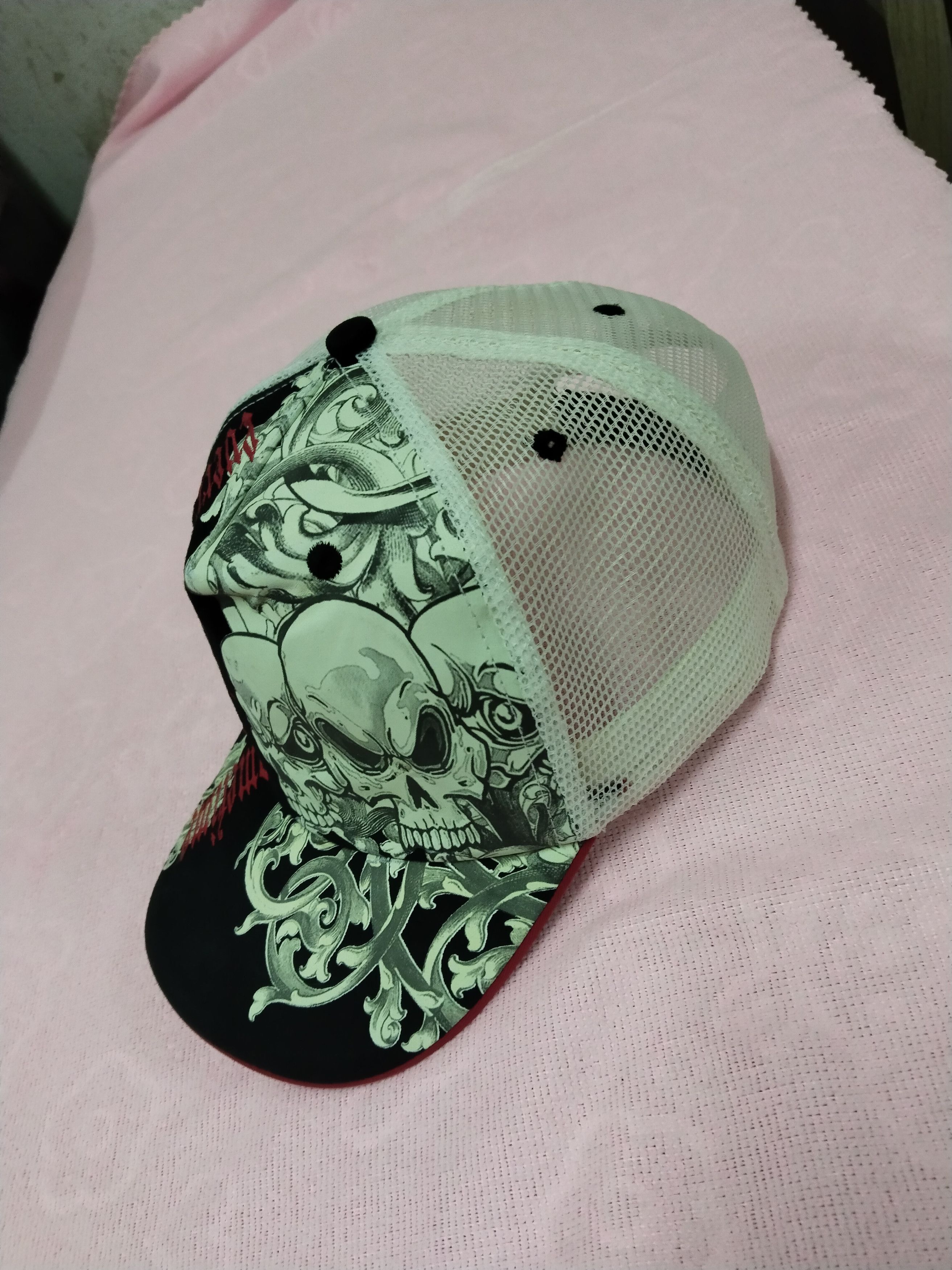 Scully XTREME KNOUTTS HAUNT SKULLS TRUCKER HAT Size ONE SIZE - 3 Thumbnail