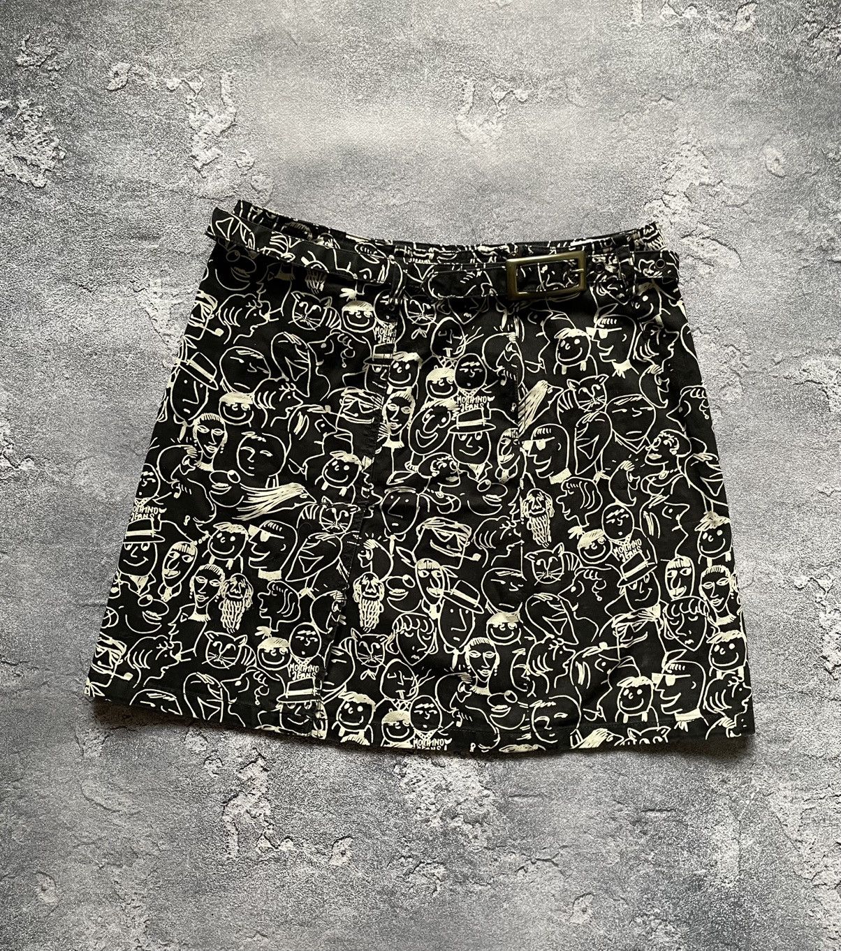 Moschino Vintage 90s Moschino Jeans Face Print Skirt Y2K Size 34" / US 12 / IT 48 - 1 Thumbnail