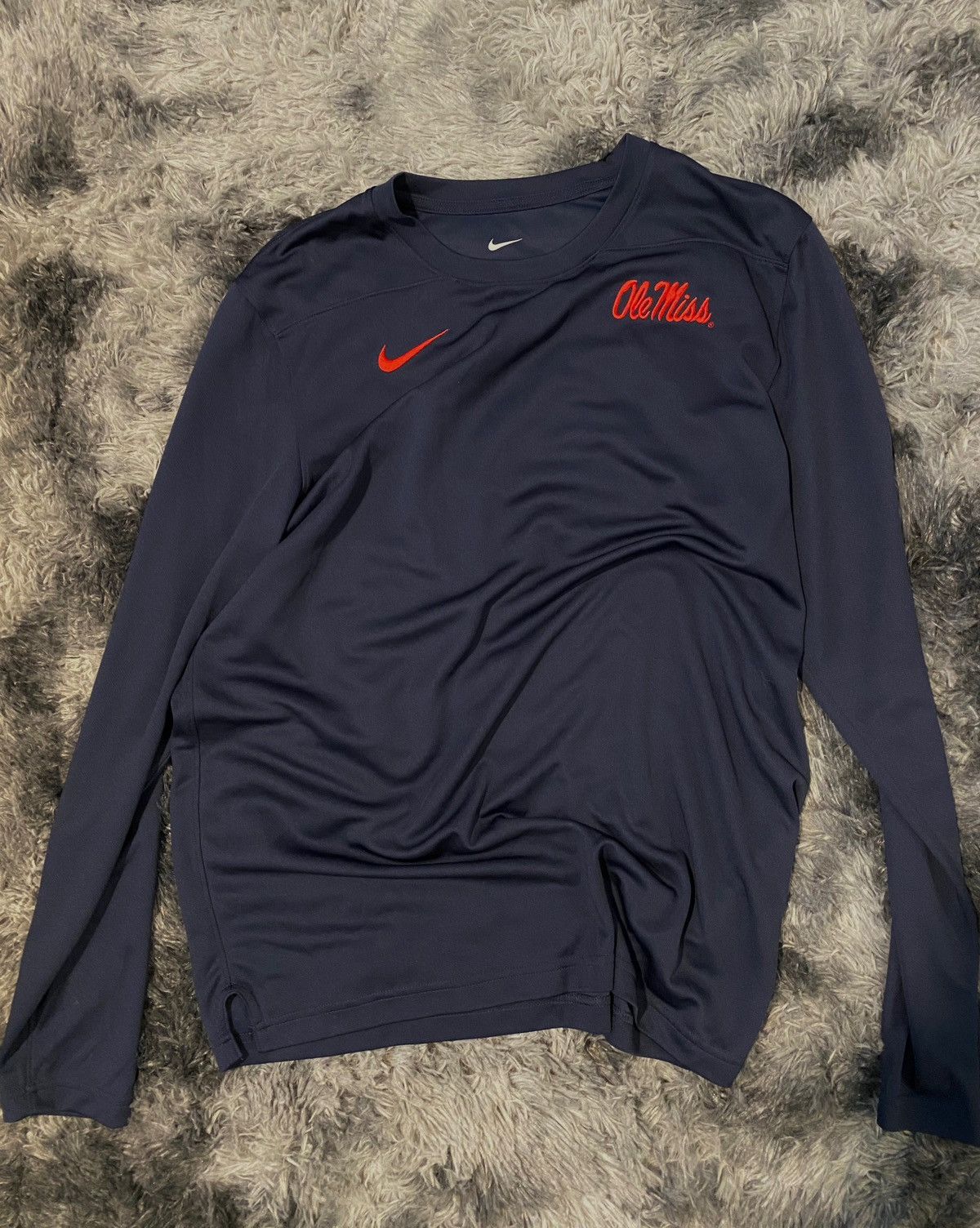 Nike Nike Ole Miss Long Sleeve Size US L / EU 52-54 / 3 - 3 Thumbnail