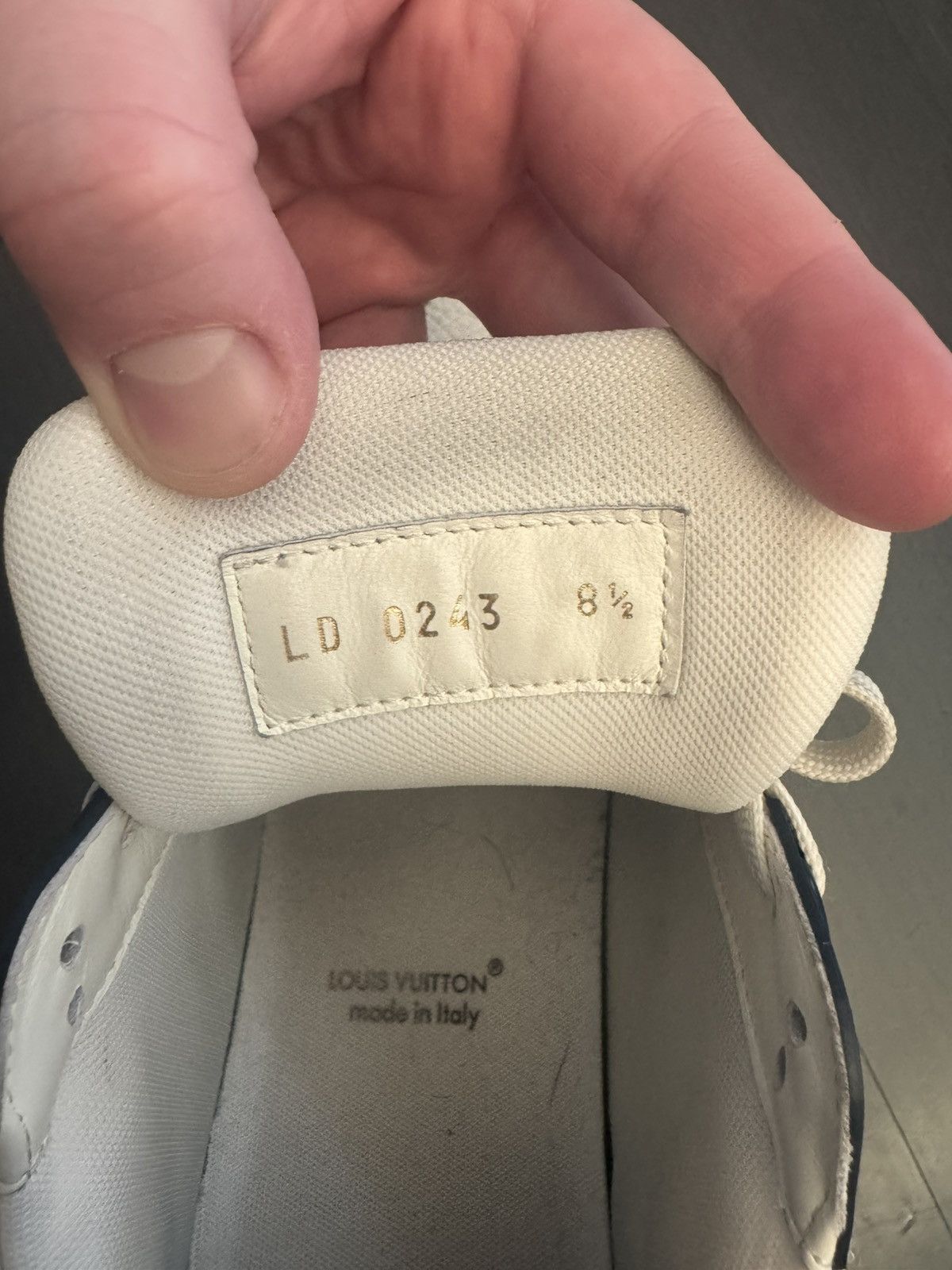 Louis Vuitton LV Trainer Sneaker White/Bleu Size US 8.5 / EU 41-42 - 6 Thumbnail