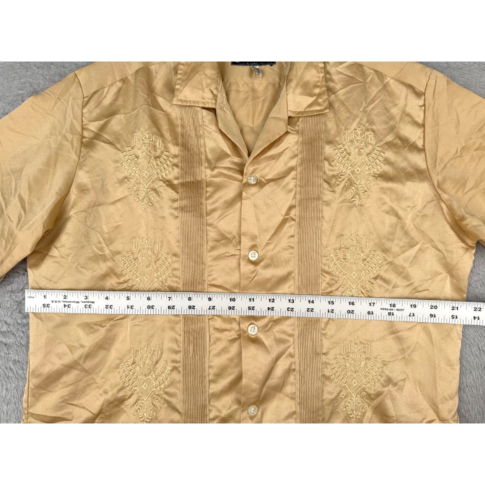 Vintage Calderon Shirt Men Large Yellow Guayabera Button Up Polyester Satin 4 Pocket Short Sleeve Compact Casual Resort Aloha Beach Vacation 4 Pocket Mens Size US L / EU 52-54 / 3 - 7 Thumbnail
