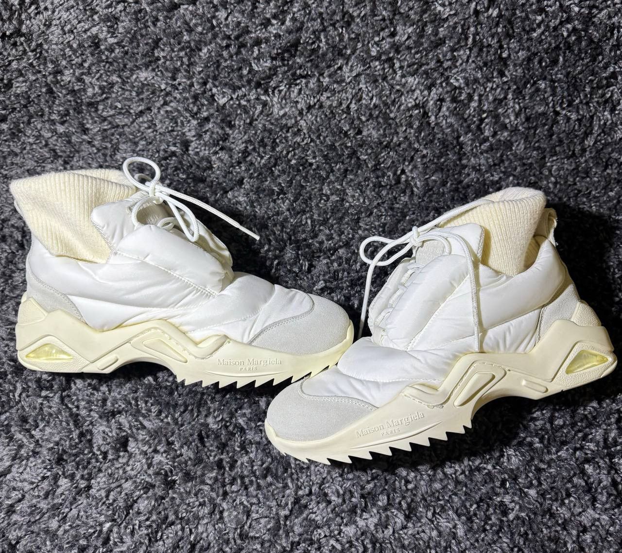 Maison Margiela Maison Margiela Future High Nylon Puffer White EU41 US8 Stea Size US 8 / EU 41 - 4 Thumbnail