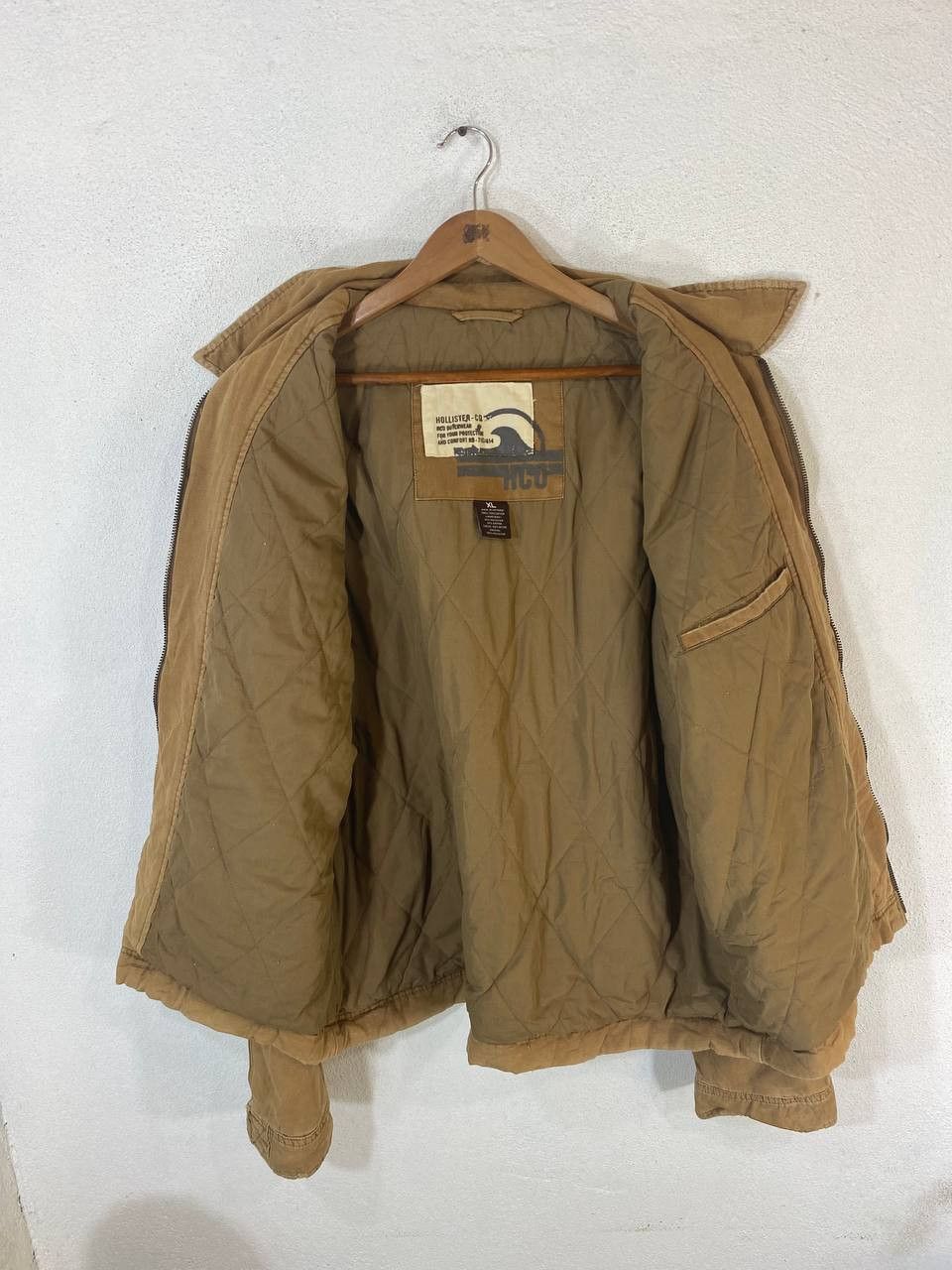 Hollister hollister khakis jacket quilted lining distressed style Size US XL / EU 56 / 4 - 8 Thumbnail