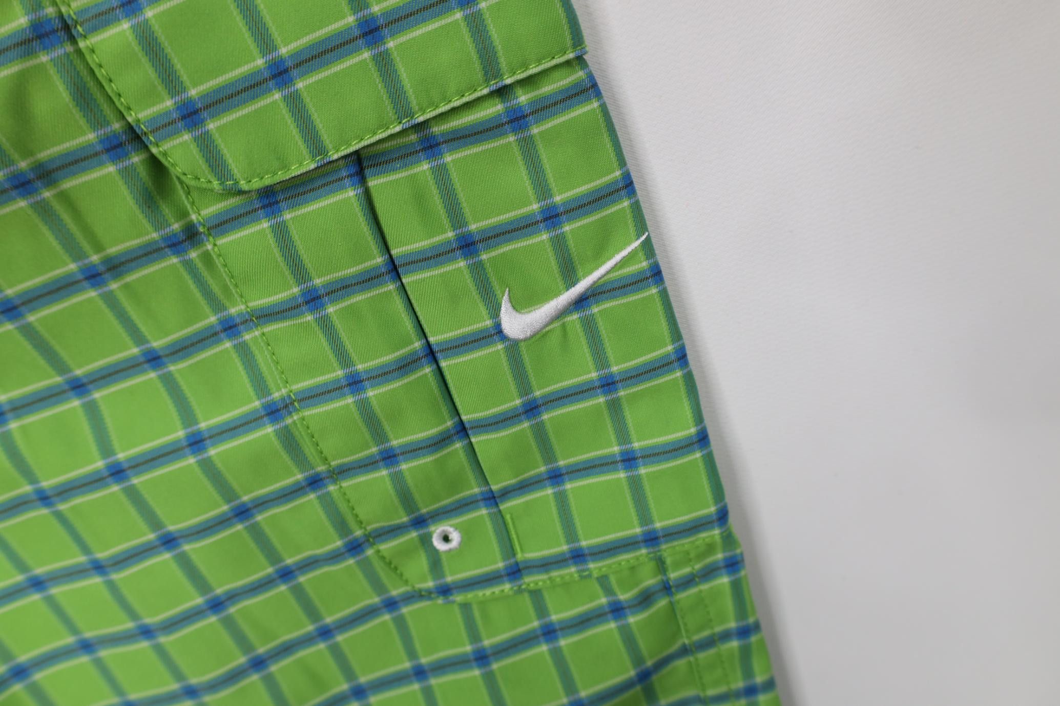Nike Nike Golf Tech Knit Golfing Cargo Shorts Green Plaid Size US 30 / EU 46 - 5 Thumbnail