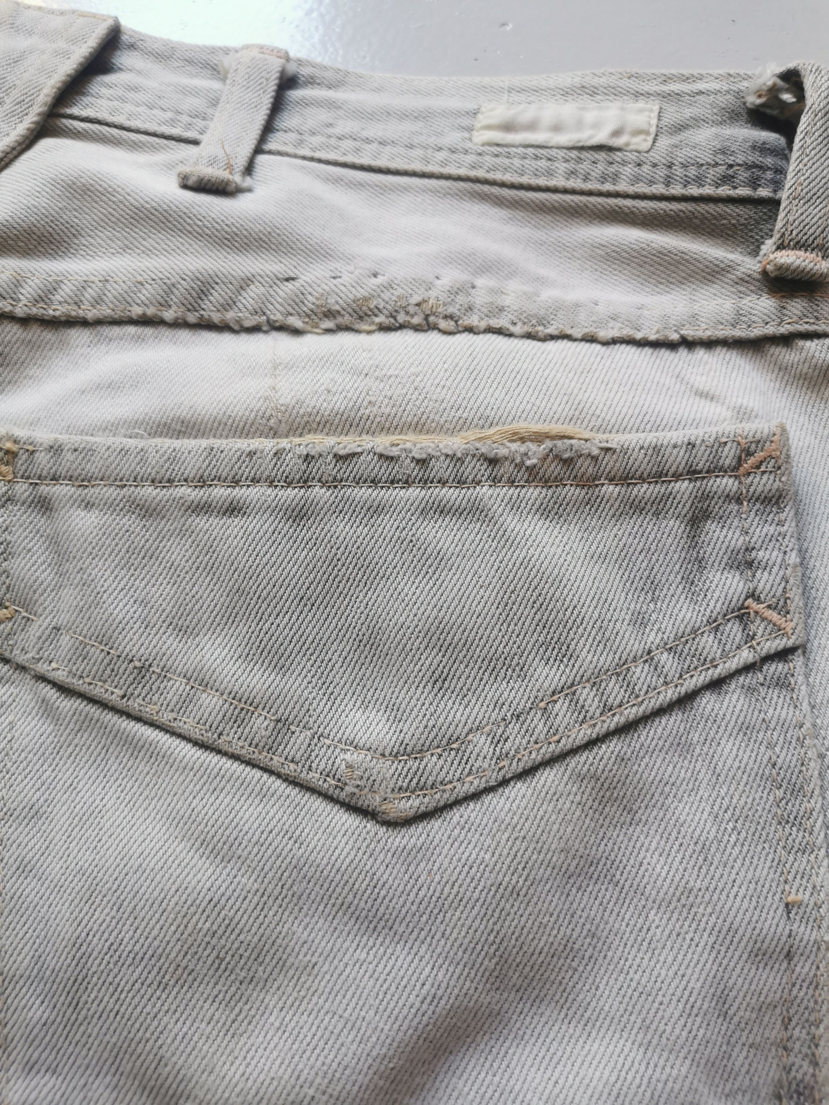 Blue Blue Japan 🇯🇵🔥90s HR Market x Blue Blue Distressed Rip Selvedge Size US 31 - 6 Thumbnail